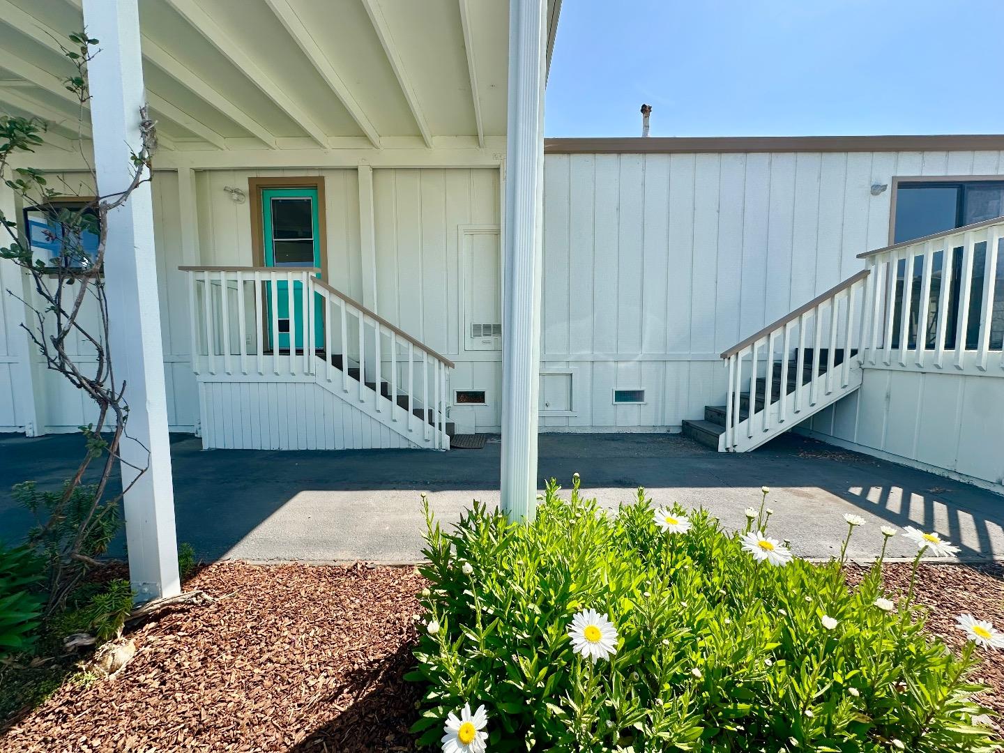 2395 Delaware Avenue Unit: 39