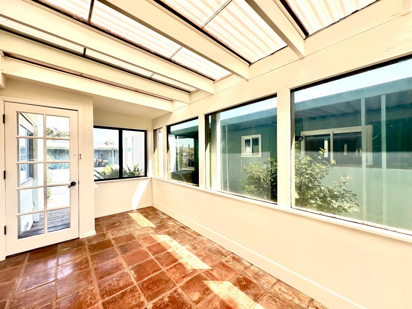 2395 Delaware Avenue Unit: 39