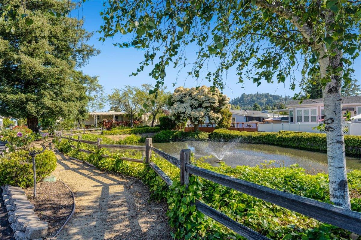 444 Whispering Pines Drive Unit: 18