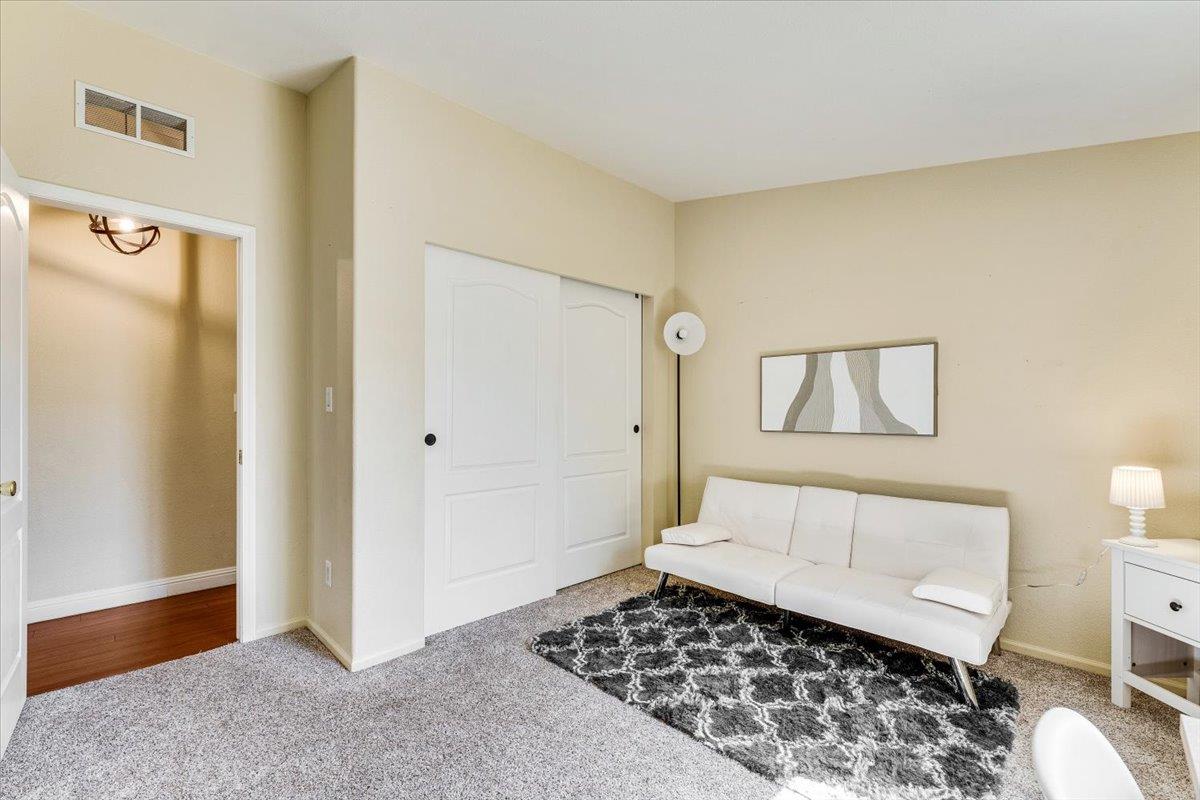 444 Whispering Pines Drive Unit: 18