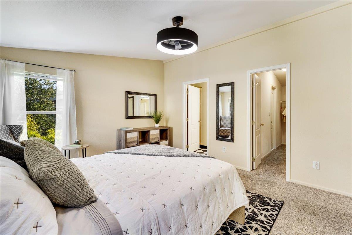 444 Whispering Pines Drive Unit: 18