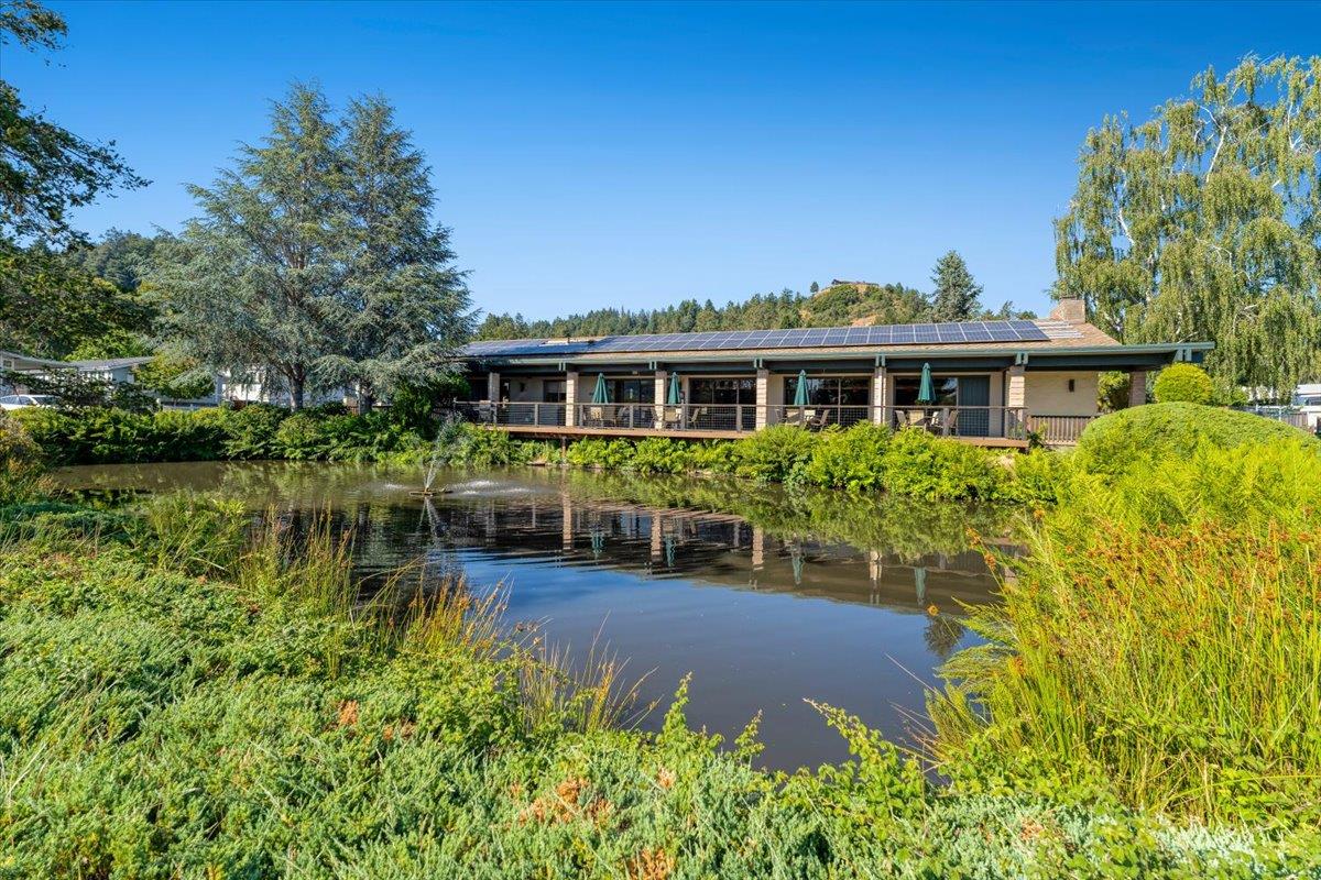 444 Whispering Pines Drive Unit: 18