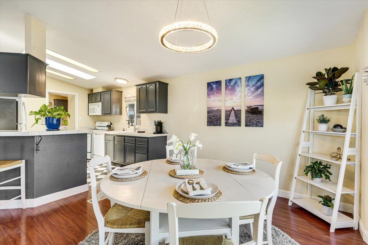 444 Whispering Pines Drive Unit: 18