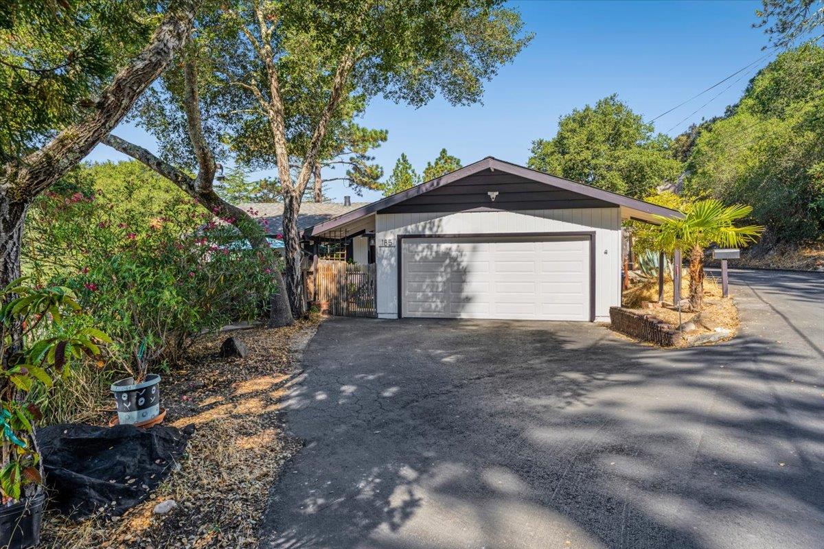 185 Woodston Way