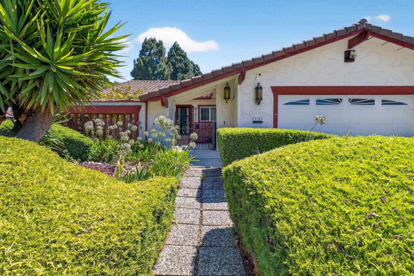 1101 Greenwood Place