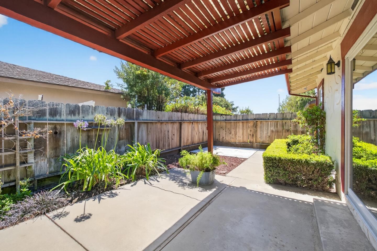 1101 Greenwood Place