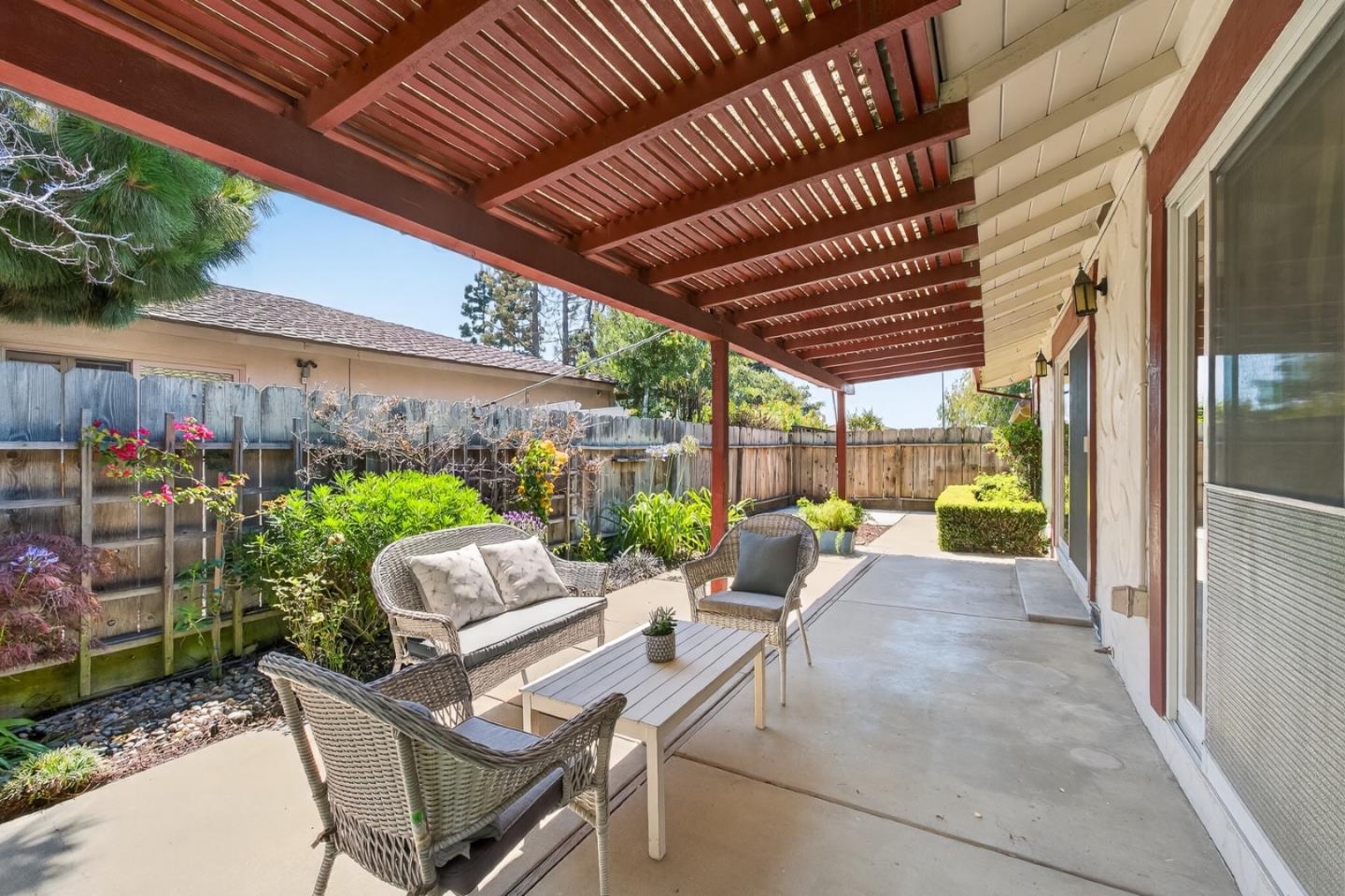 1101 Greenwood Place