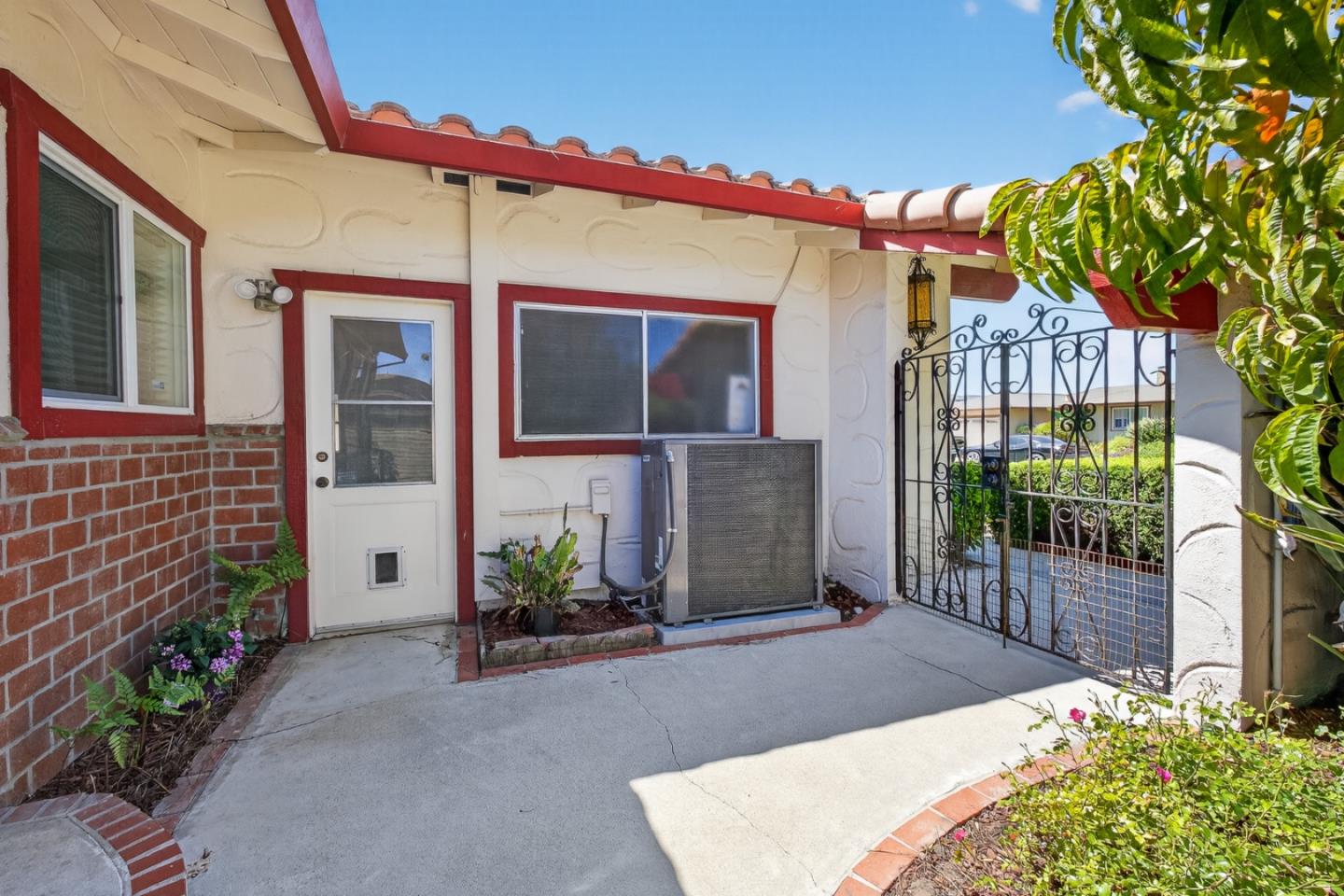 1101 Greenwood Place