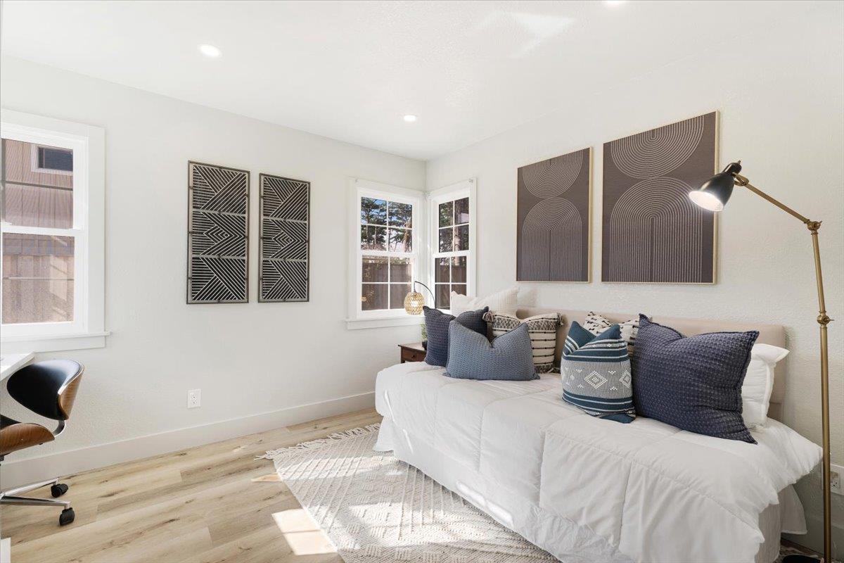 2866 Chesterfield Drive