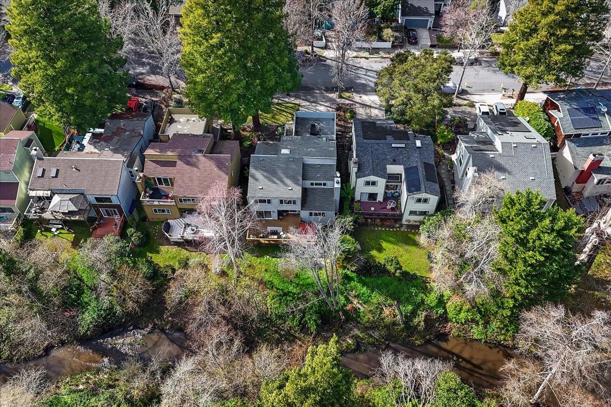 334 Lee Street Street