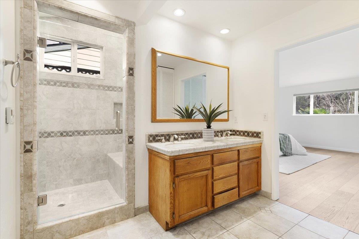 334 Lee Street Street