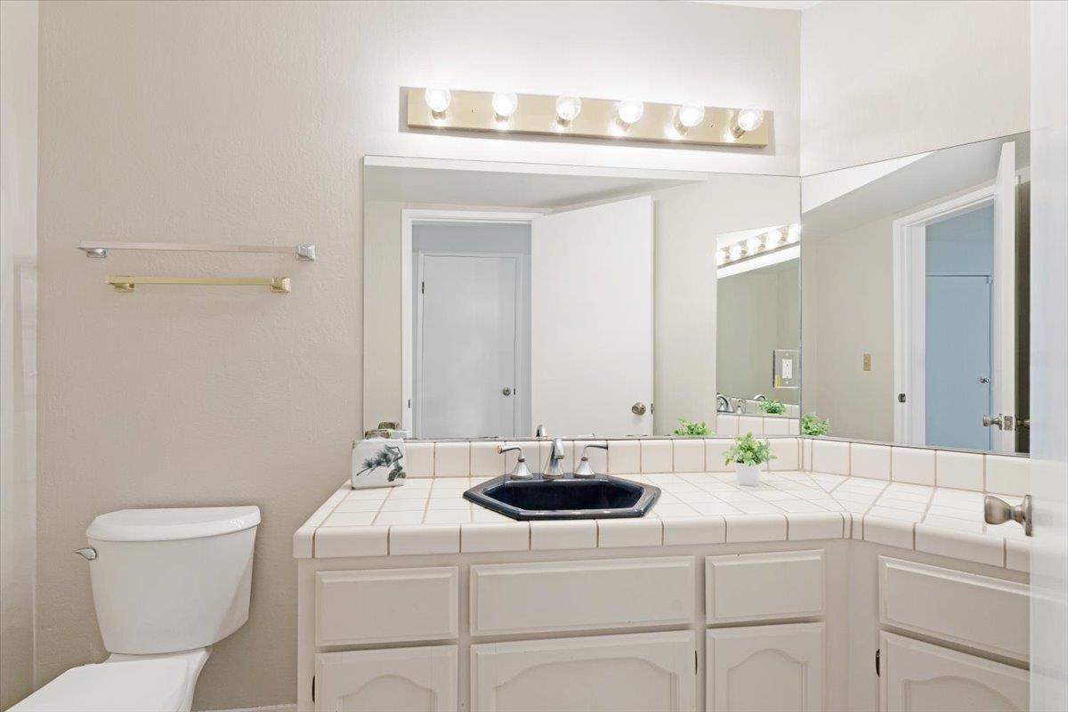 334 Lee Street Street