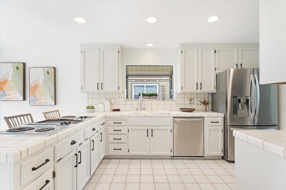 334 Lee Street Street