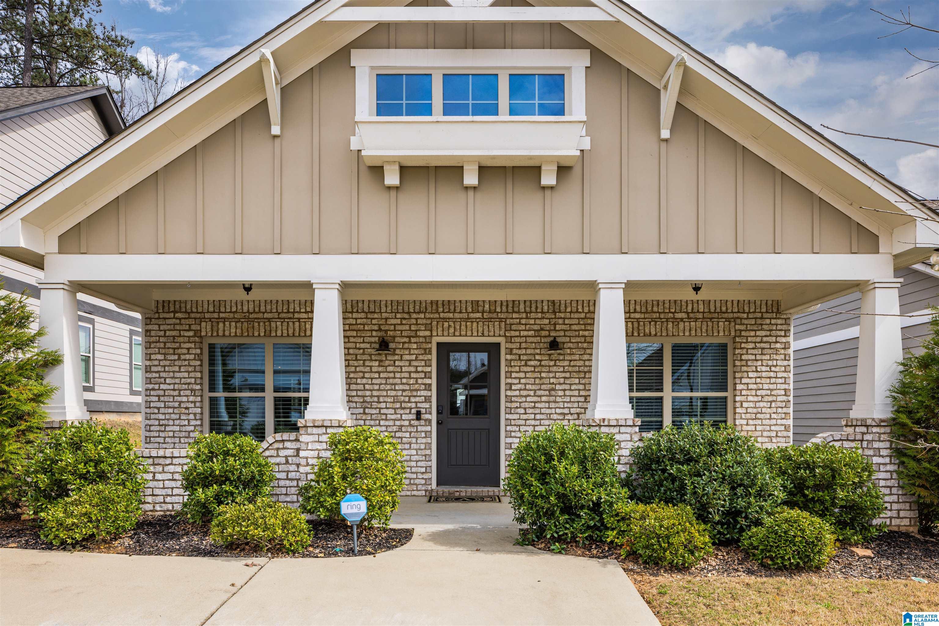 3907 CREST LANDING