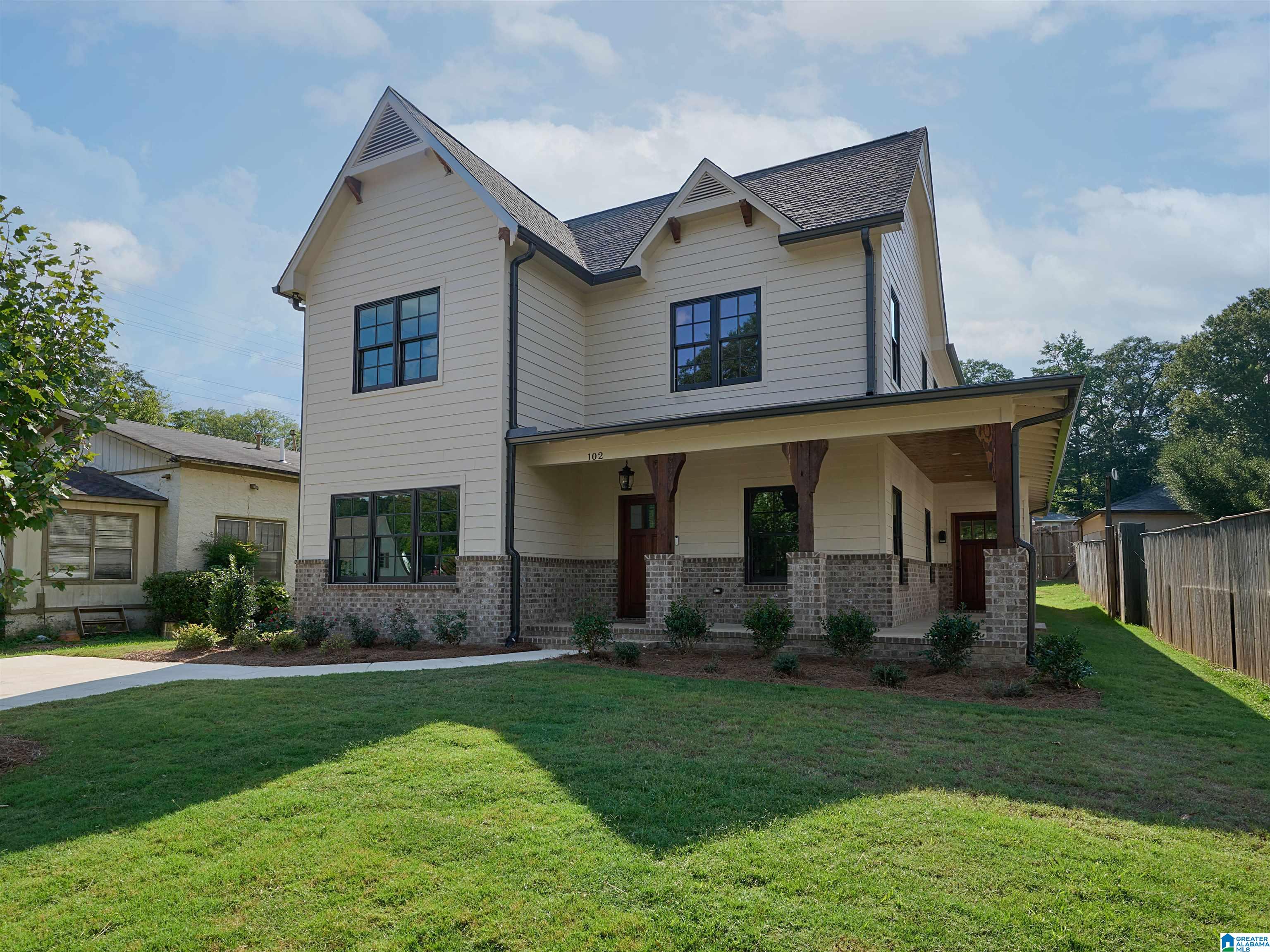 102 OGLESBY AVENUE