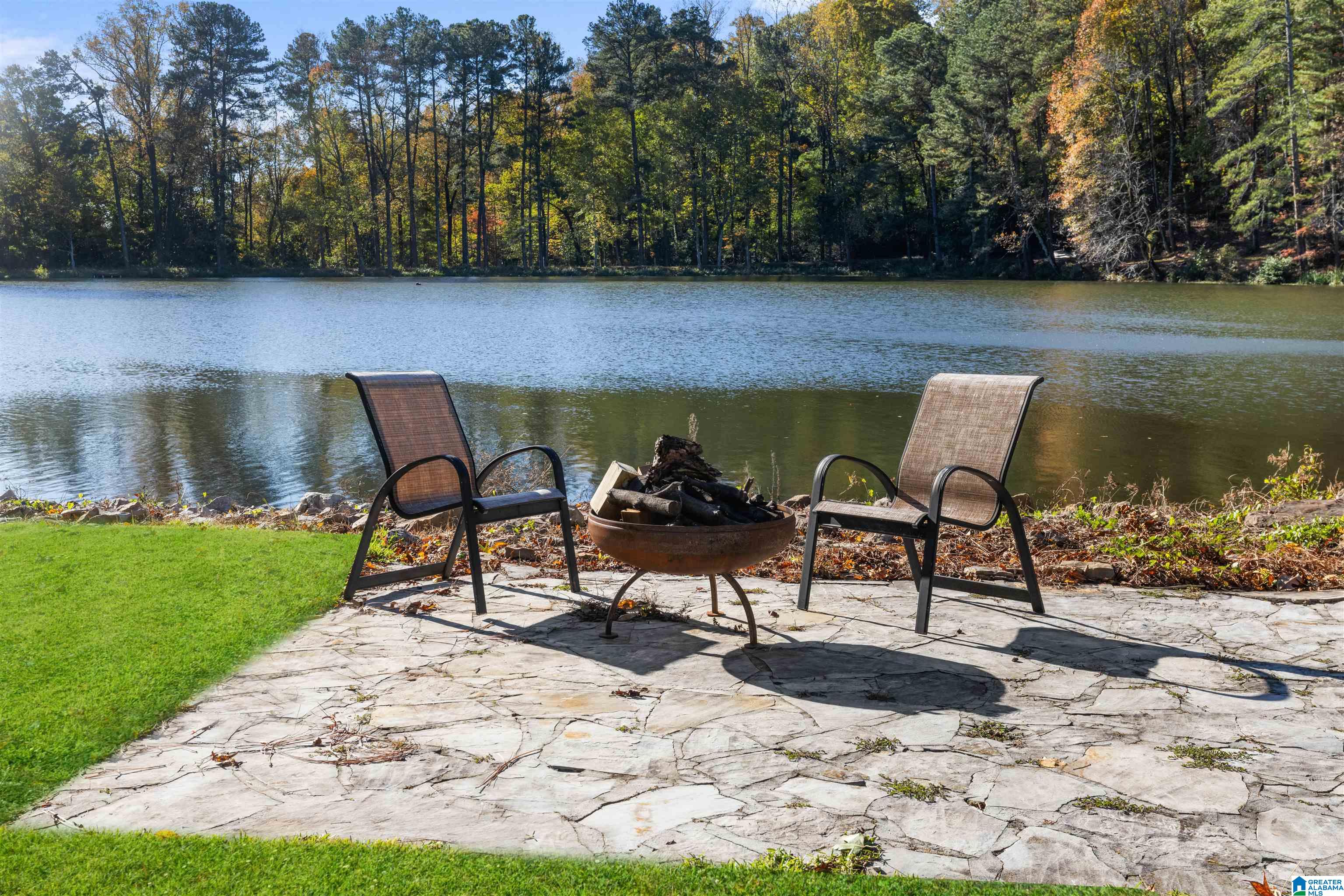 2125 VESTAVIA LAKE DRIVE