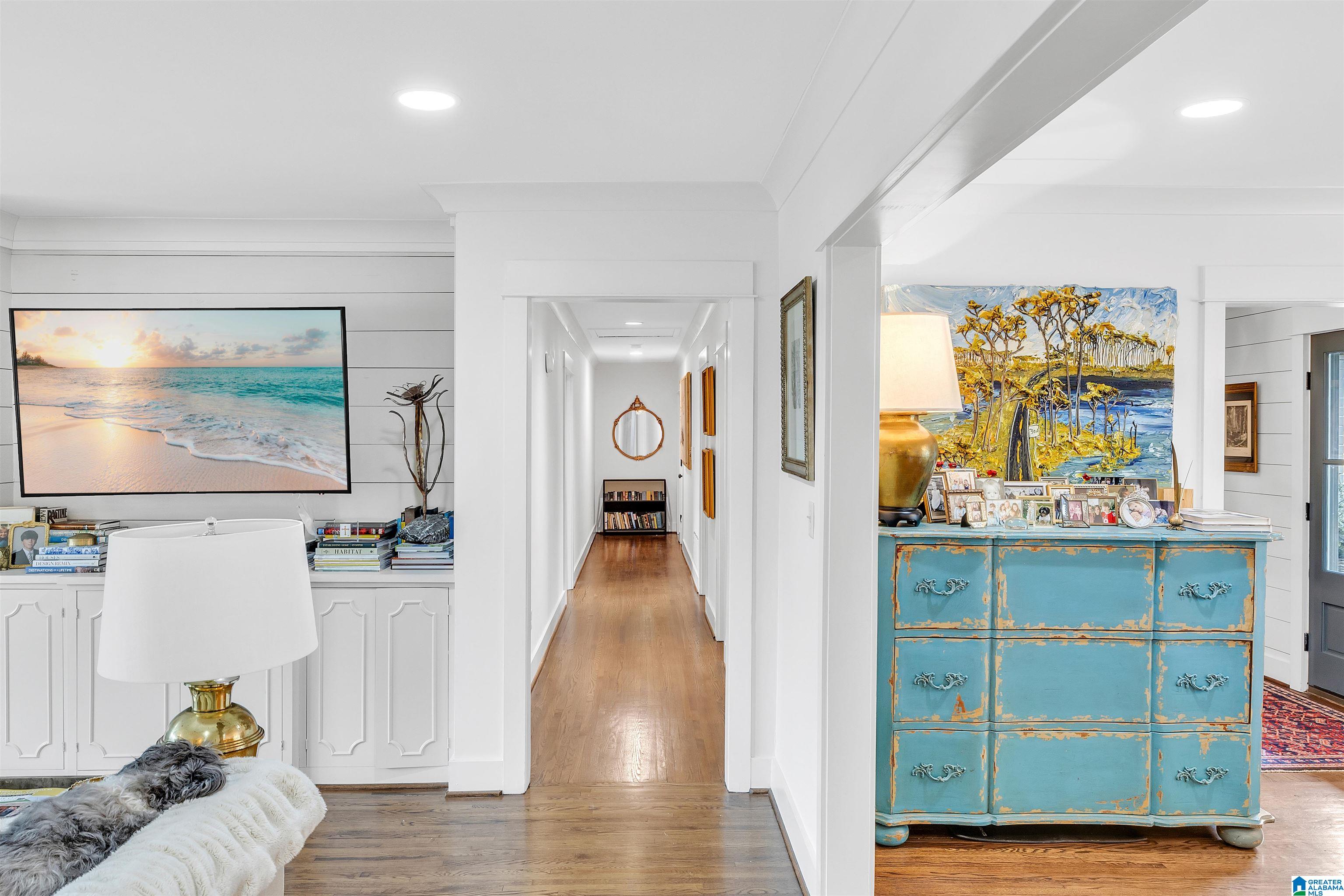 2125 VESTAVIA LAKE DRIVE