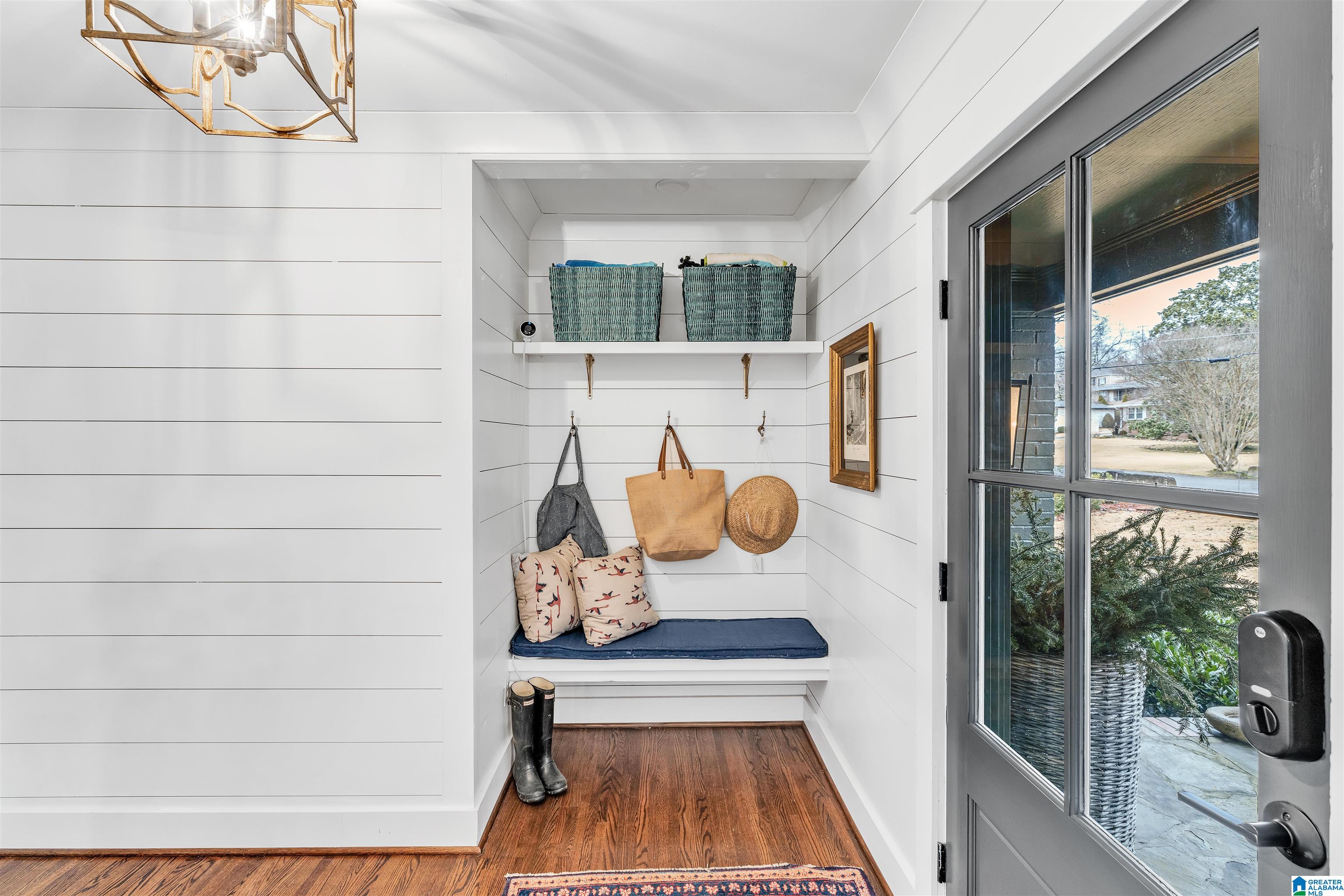 2125 VESTAVIA LAKE DRIVE