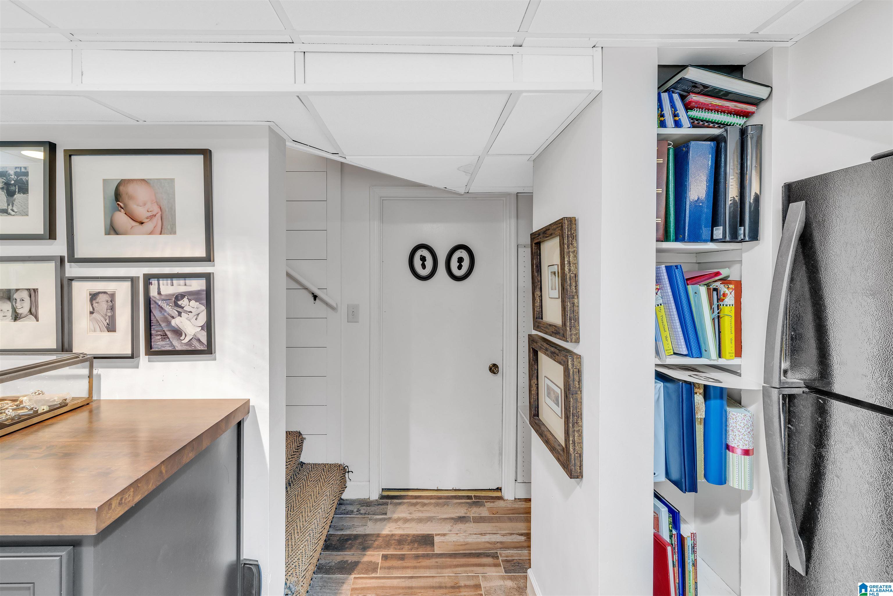 2125 VESTAVIA LAKE DRIVE