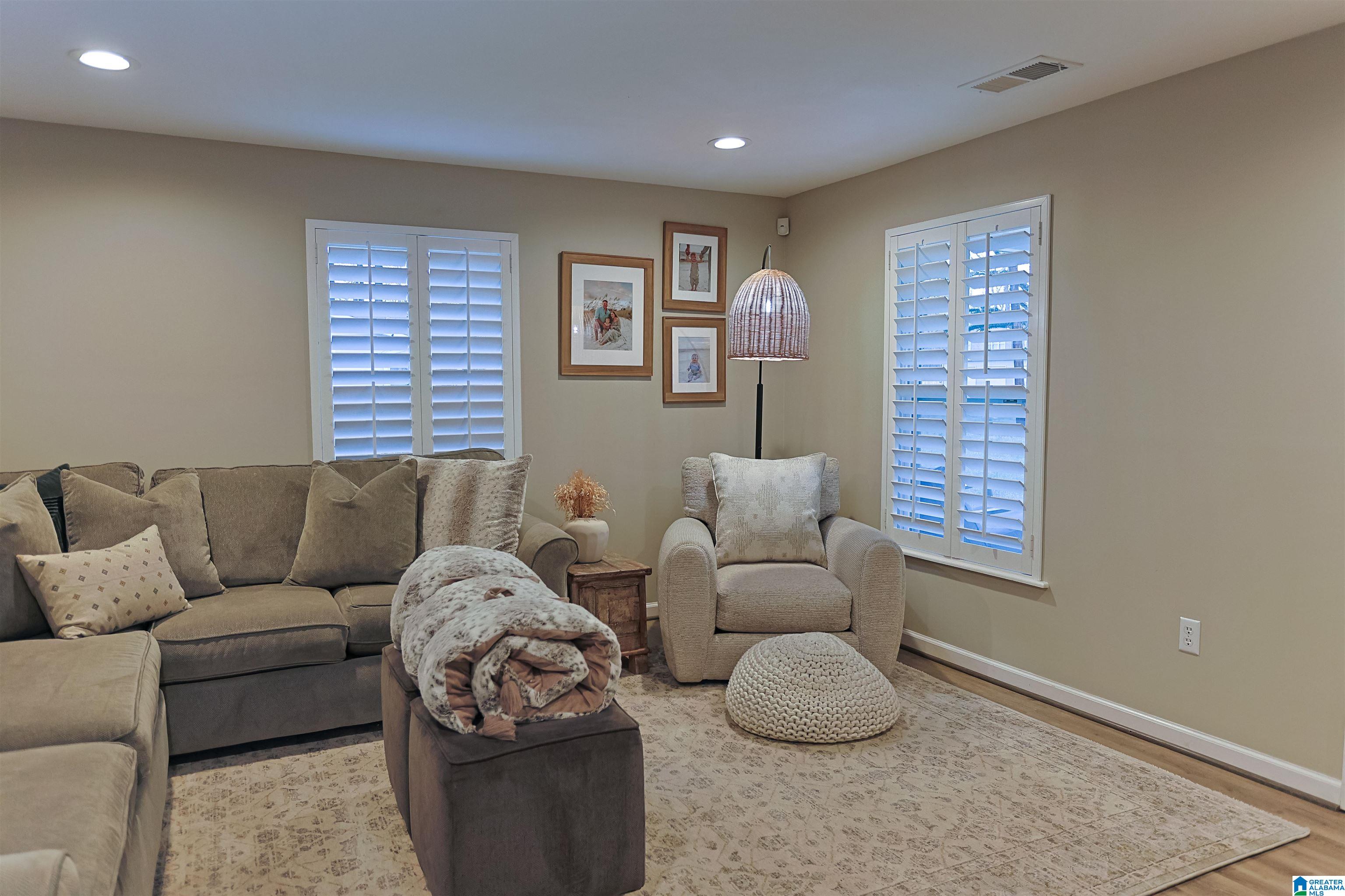 2365 JIM RANEY LANE