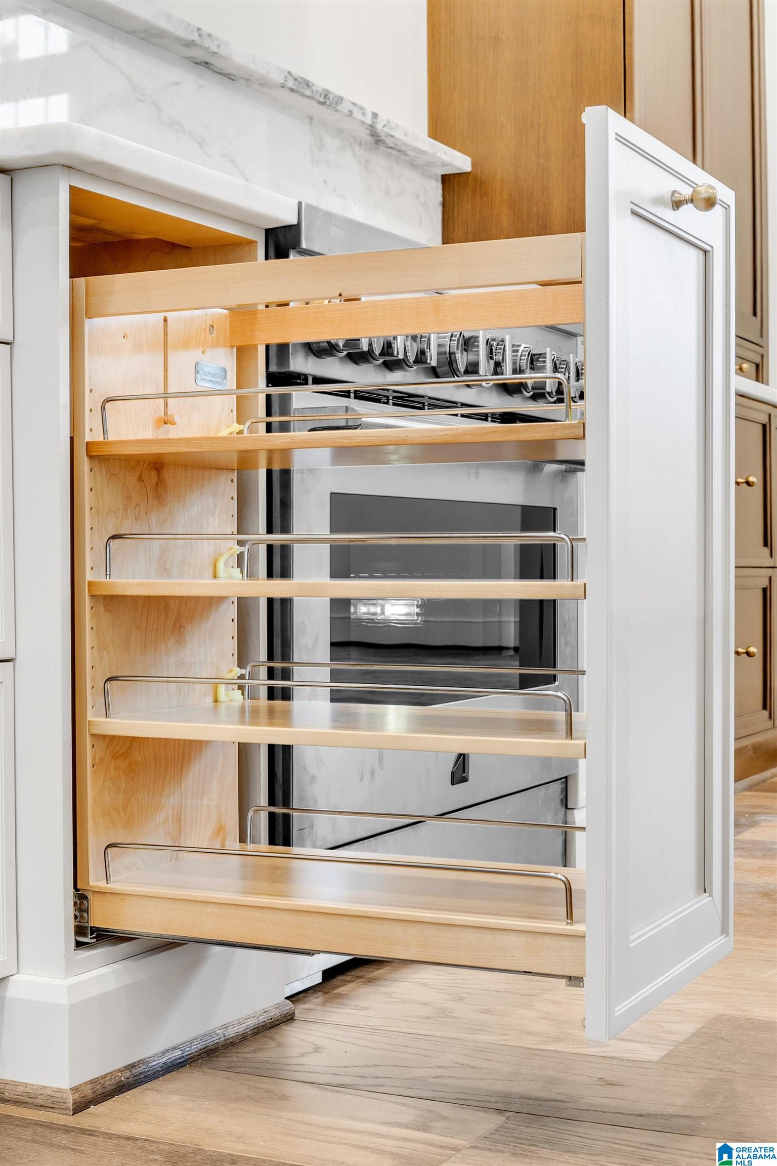 2263 FIVE OAKS TRAIL