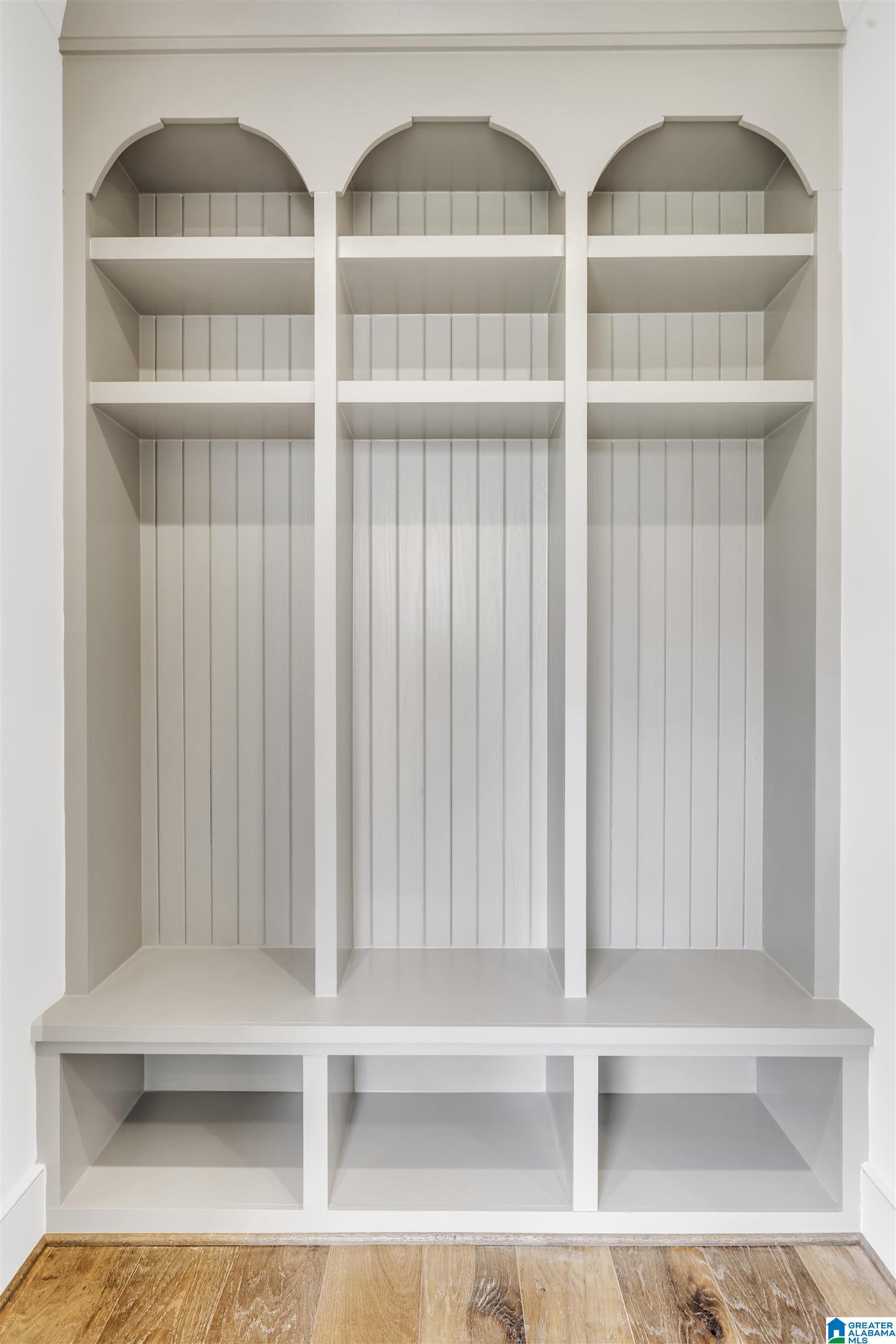 2263 FIVE OAKS TRAIL