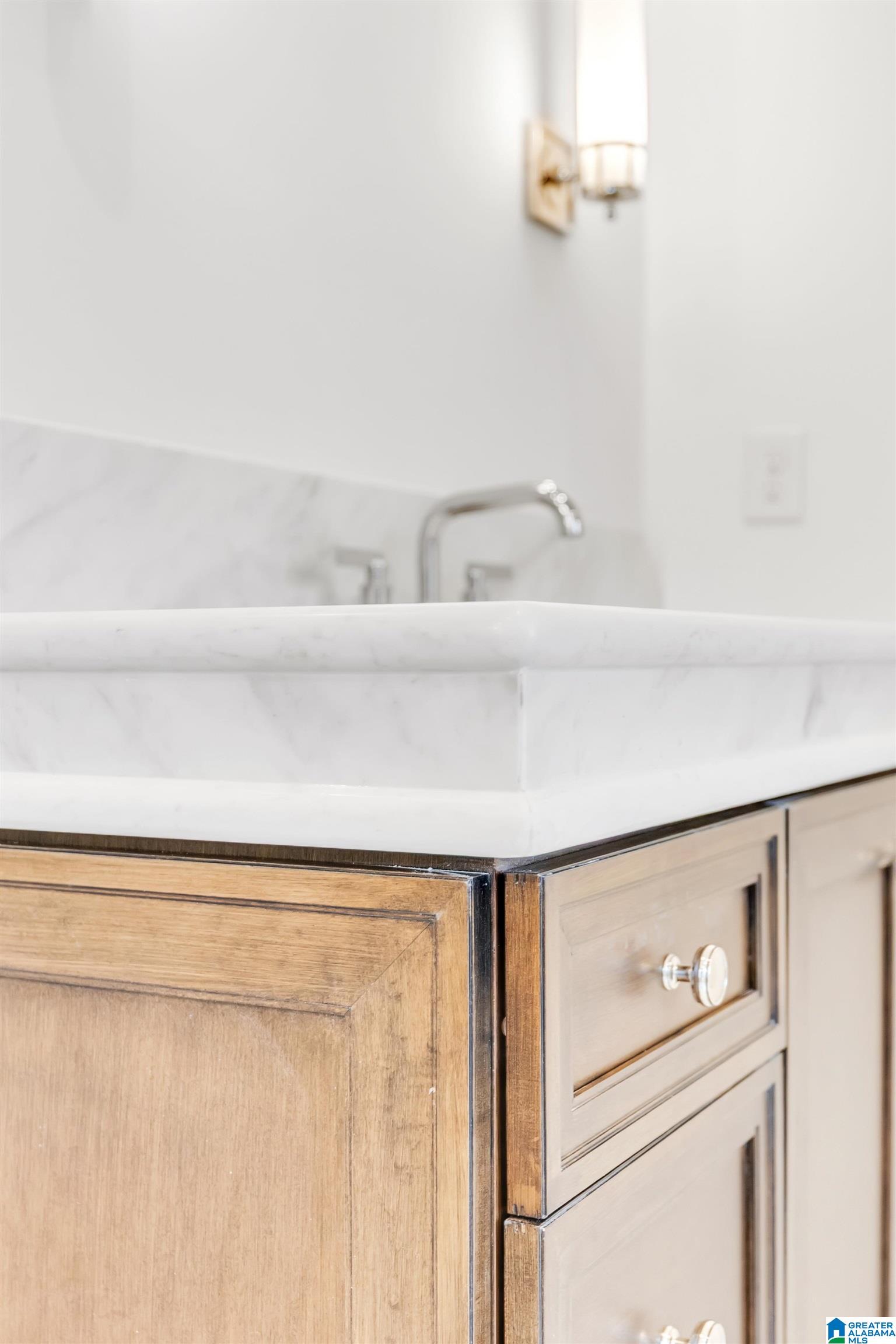 2263 FIVE OAKS TRAIL