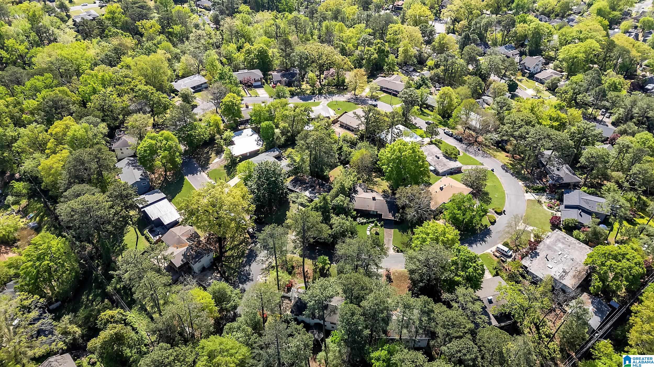 1572 VALLEY VIEW CIRCLE