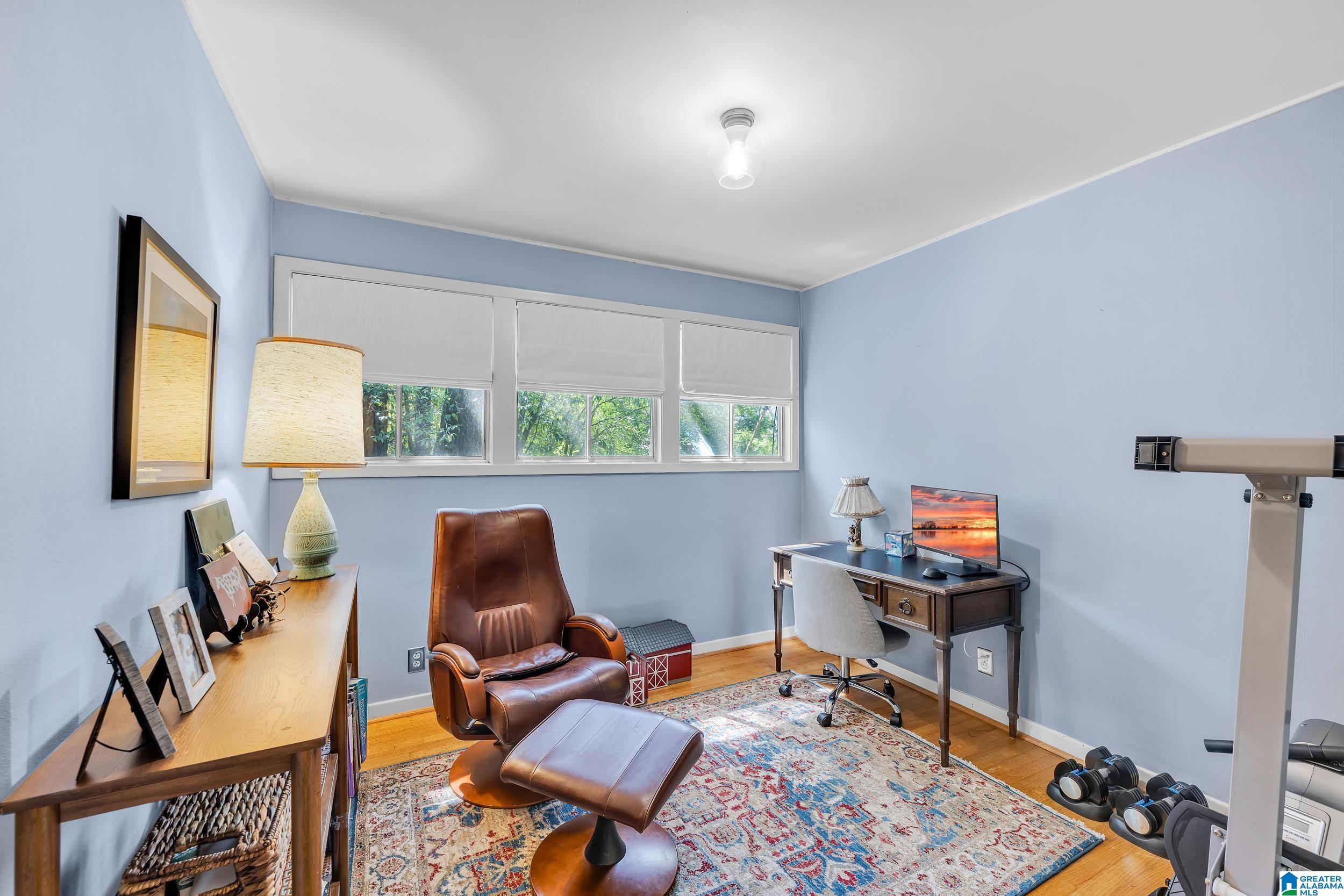 1572 VALLEY VIEW CIRCLE