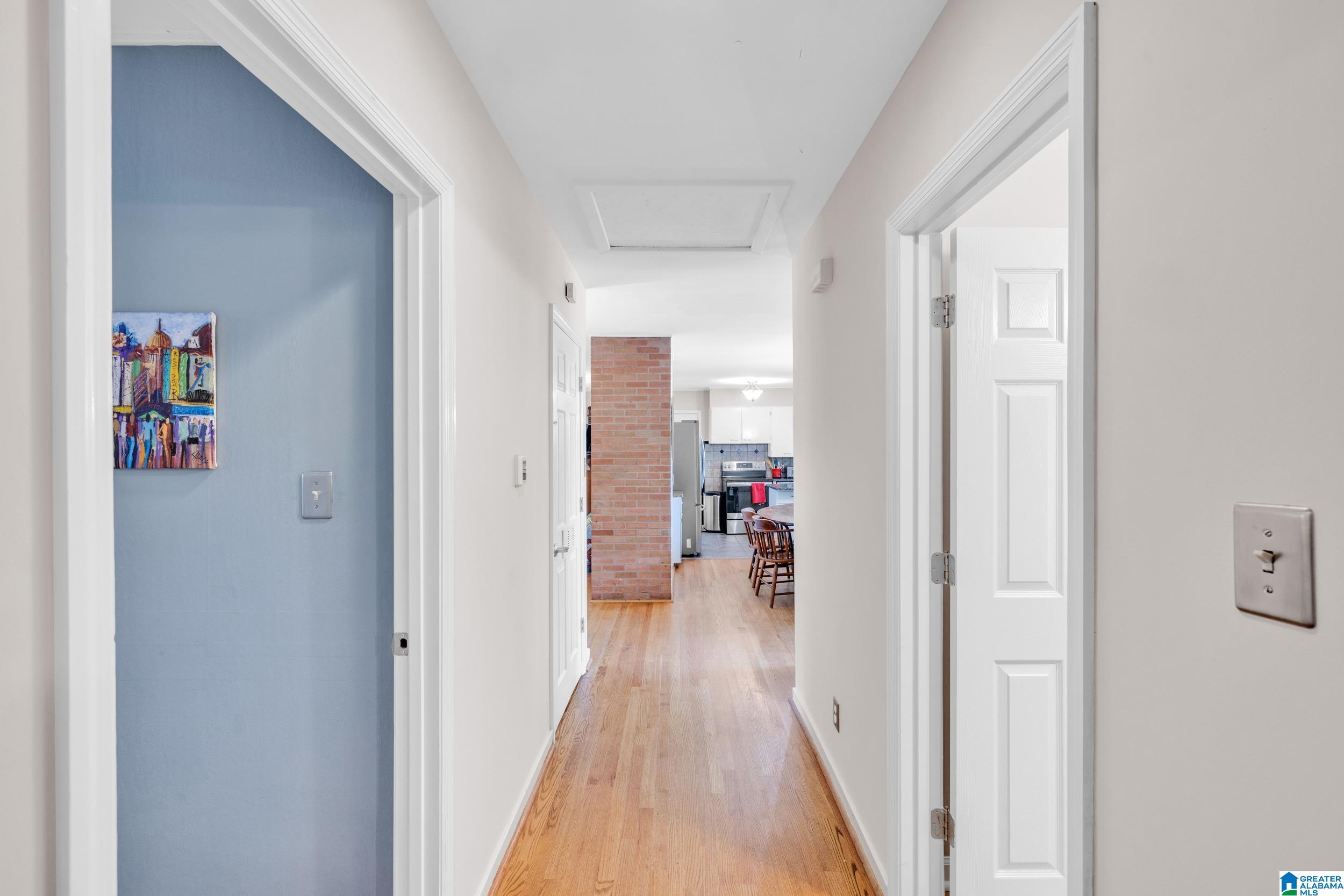 1572 VALLEY VIEW CIRCLE