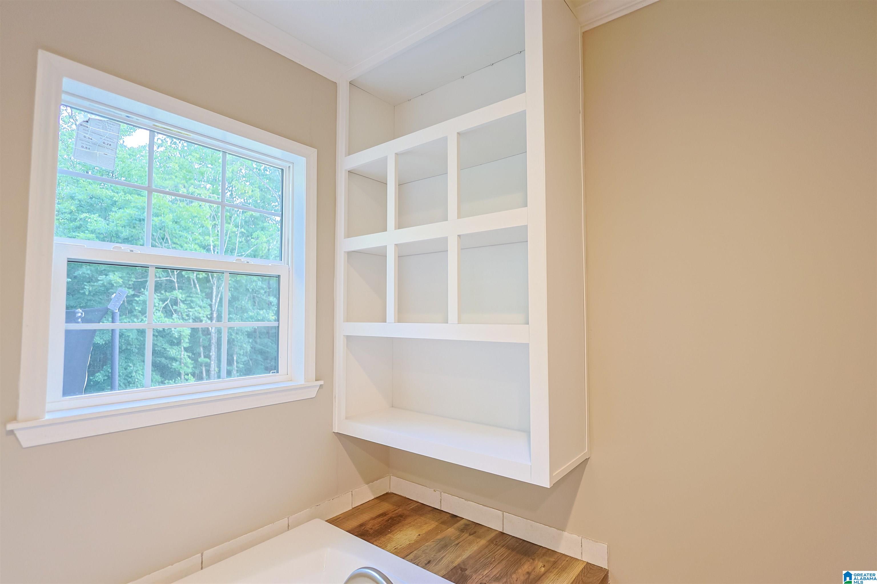 2381 JIM RANEY LANE