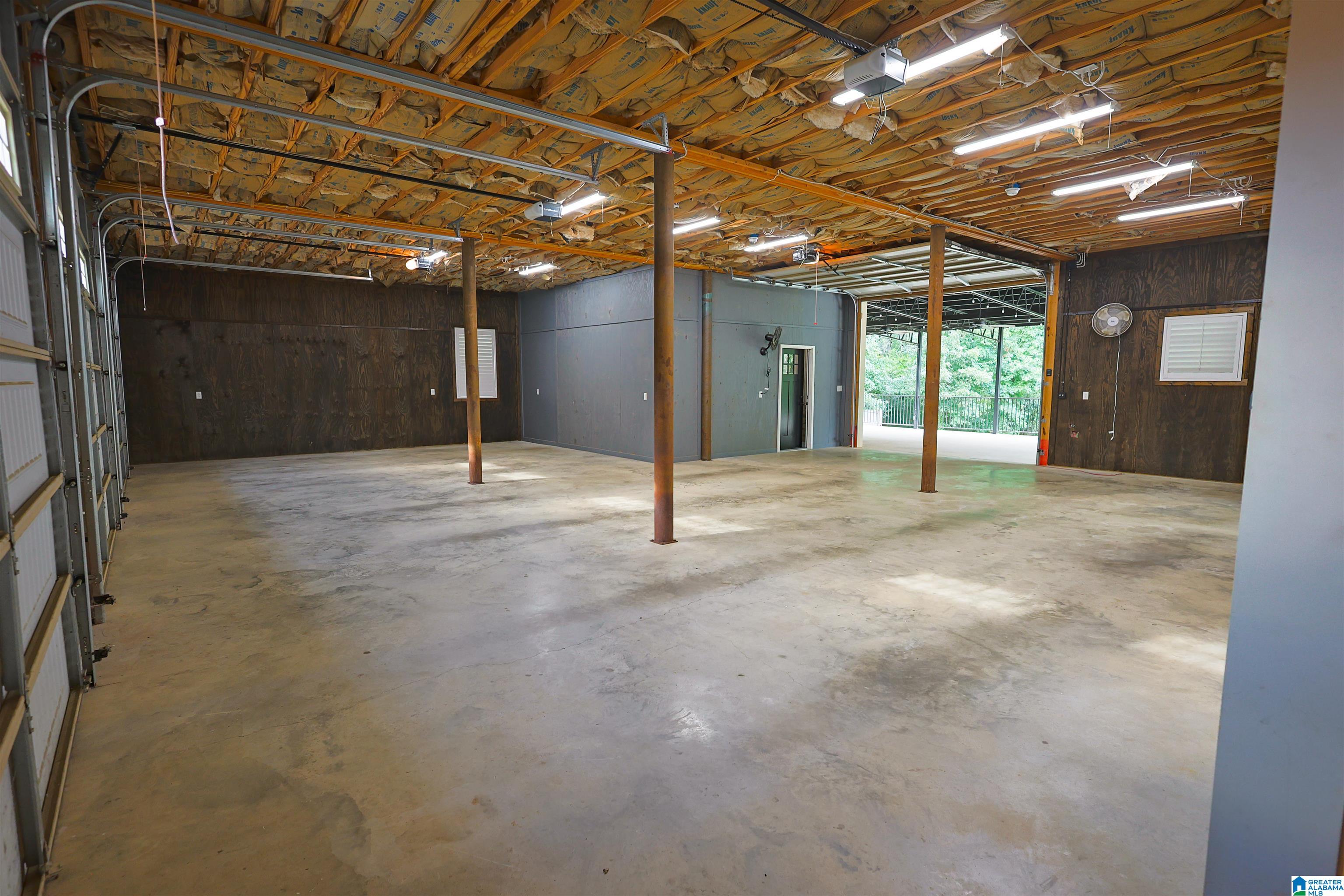 2348 JIM RANEY LANE