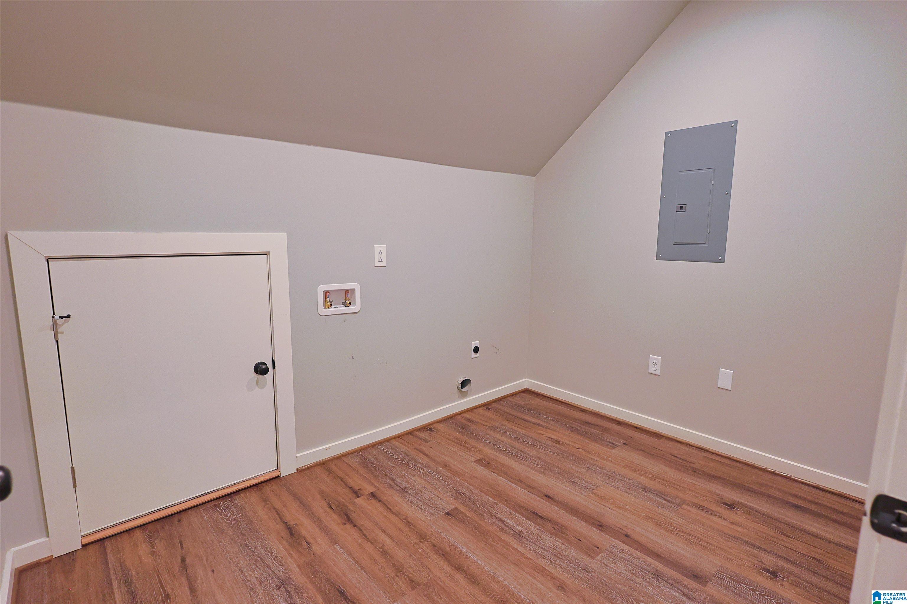 2348 JIM RANEY LANE