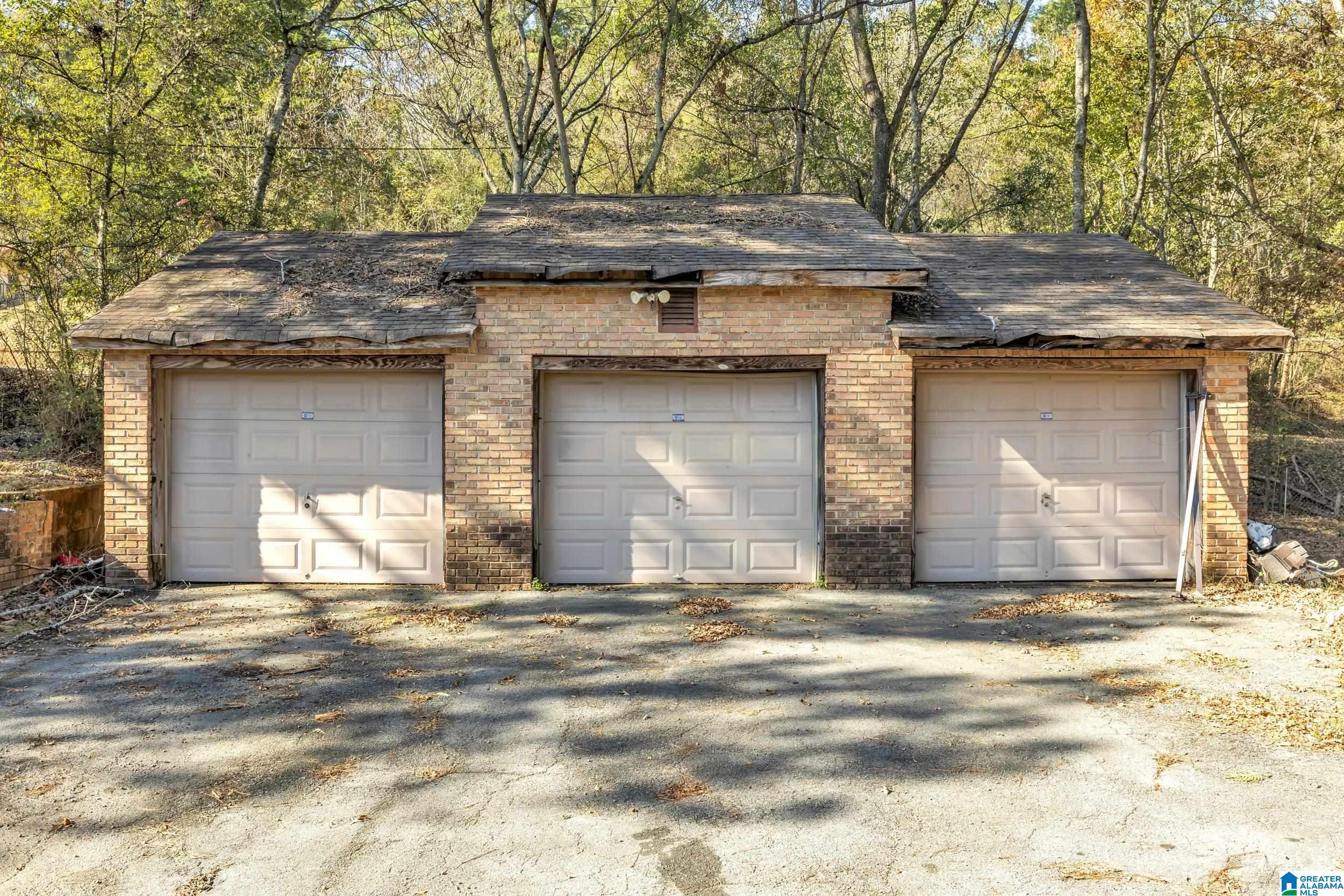 1631 CUNNINGHAM DRIVE