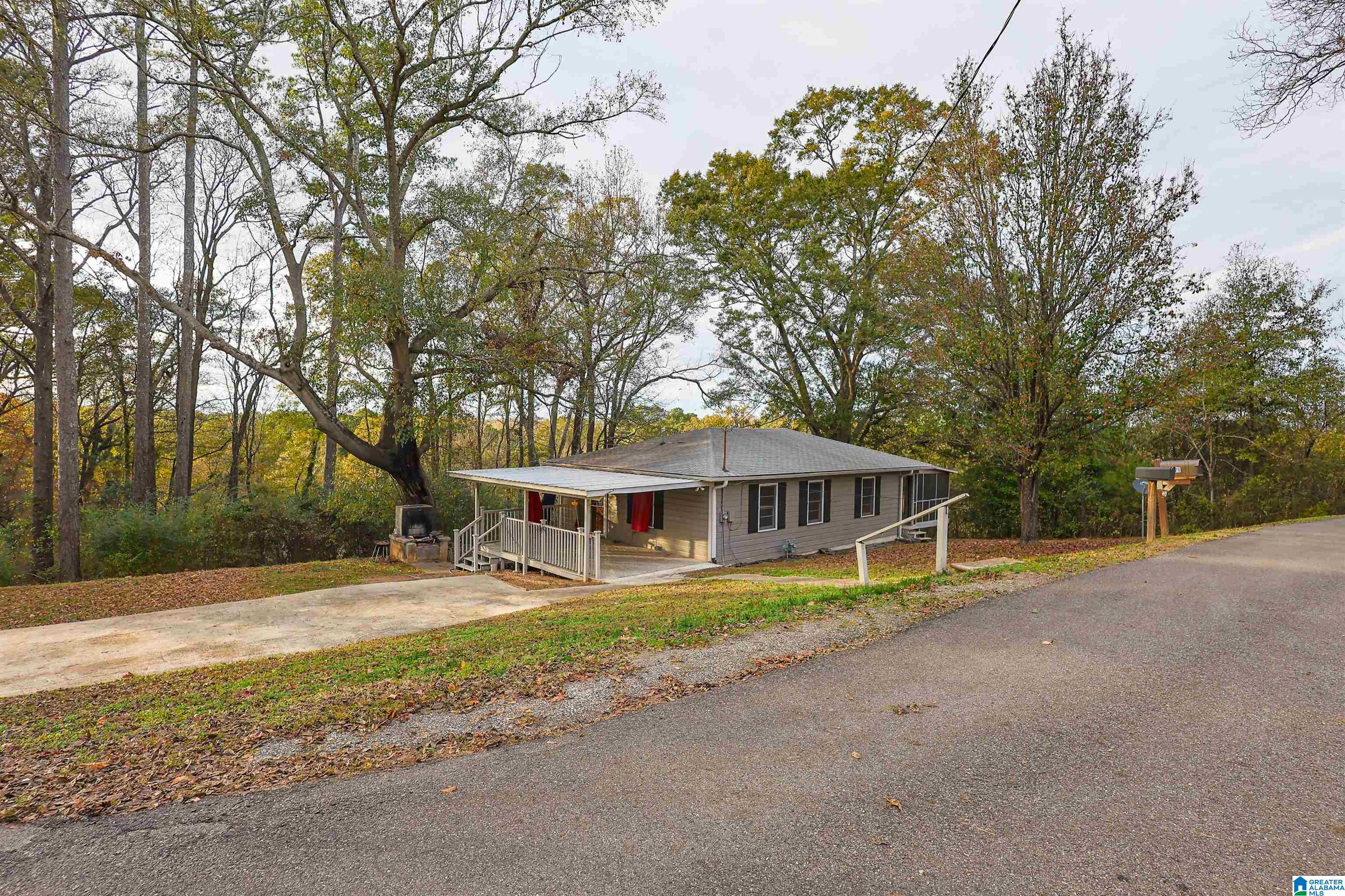 320 GOODVIEW STREET