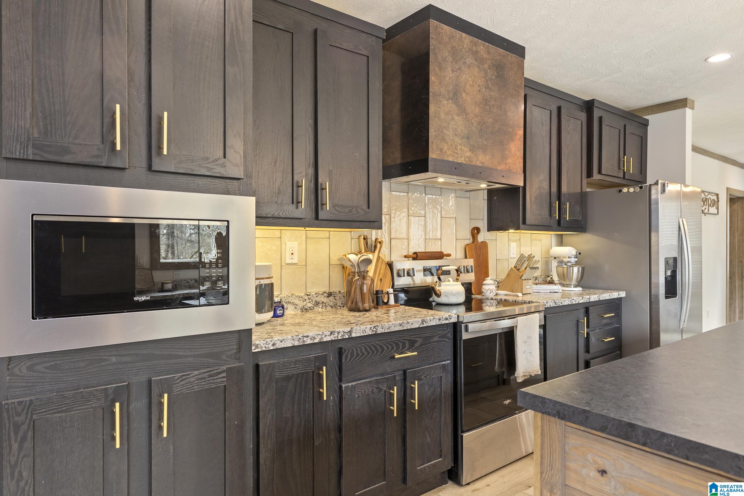 931 ROCK SCHOOL ROAD