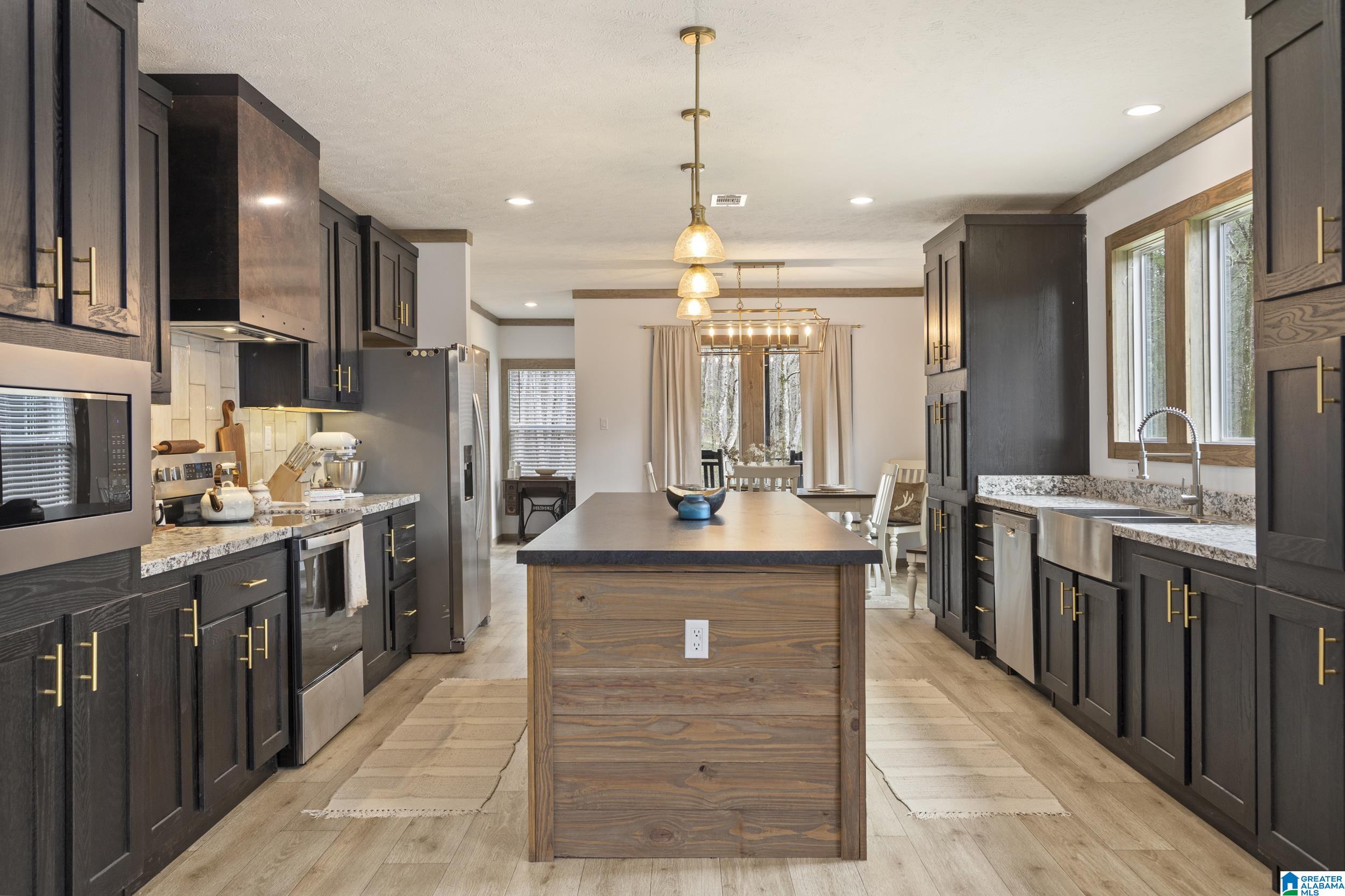 931 ROCK SCHOOL ROAD