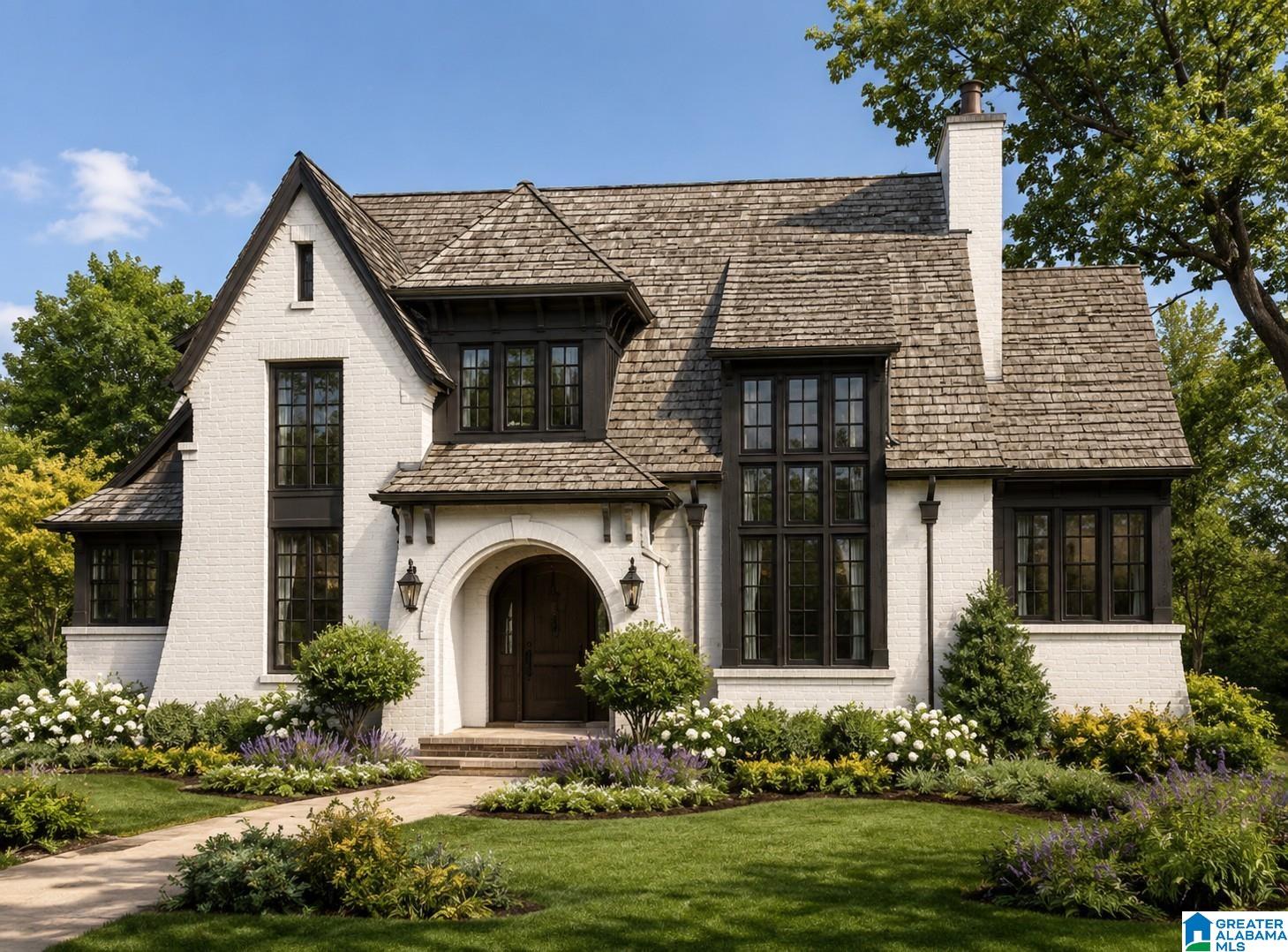 2812 FIVE OAKS LANE