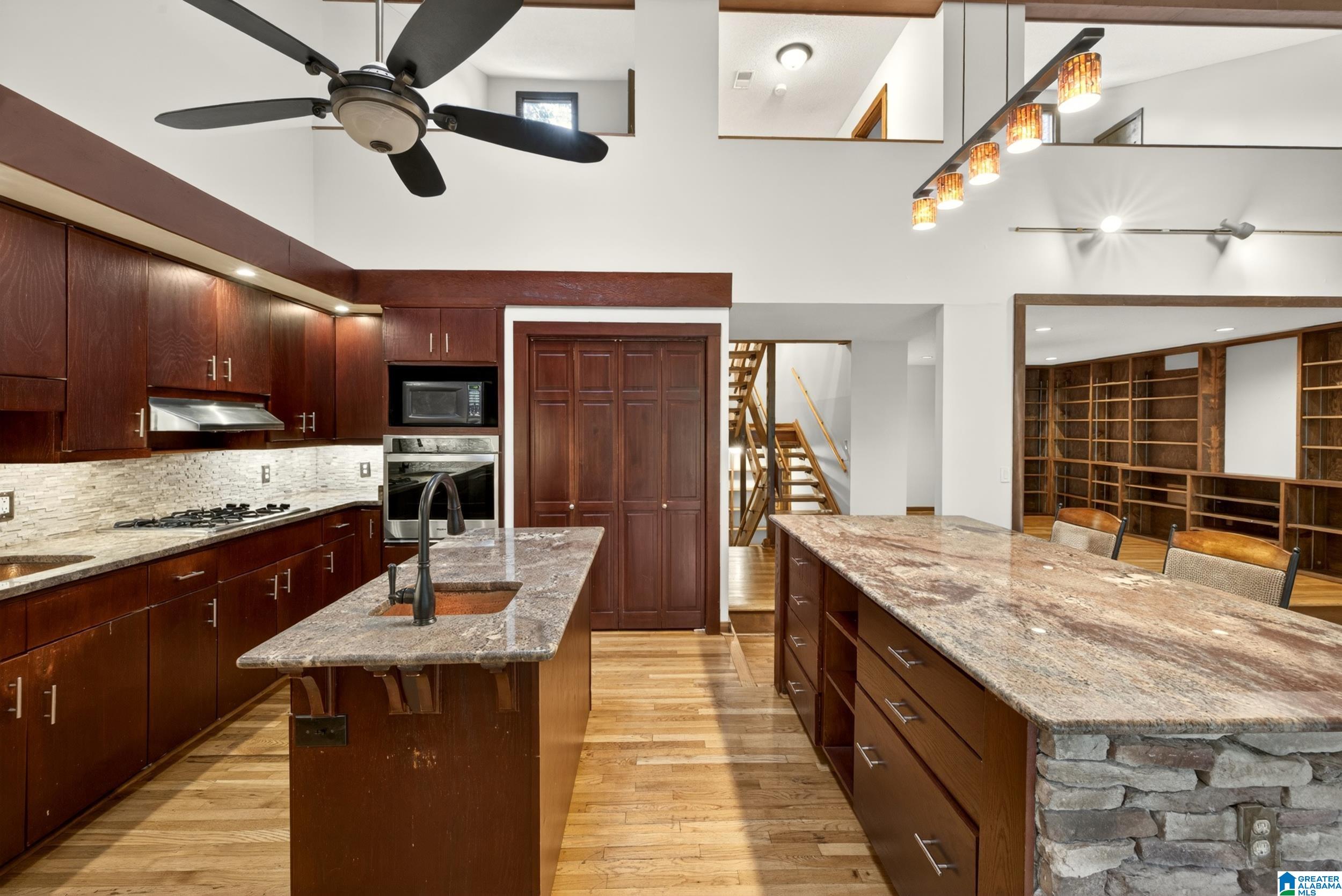 2905 KIRKCALDY LANE