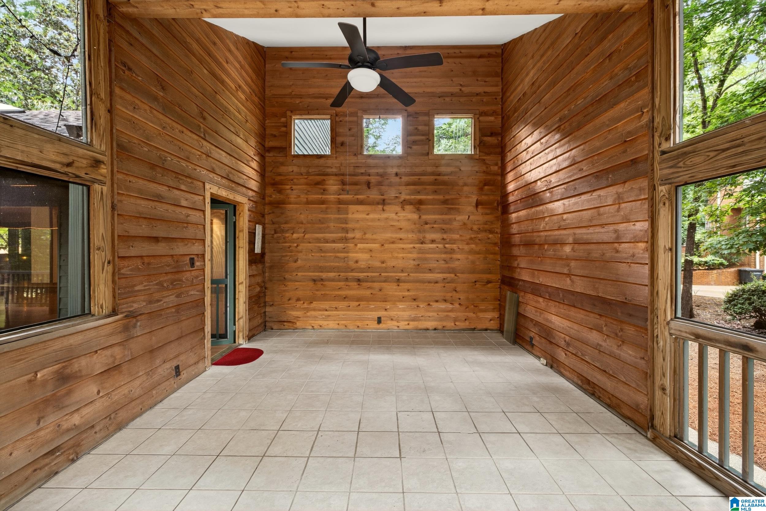 2905 KIRKCALDY LANE