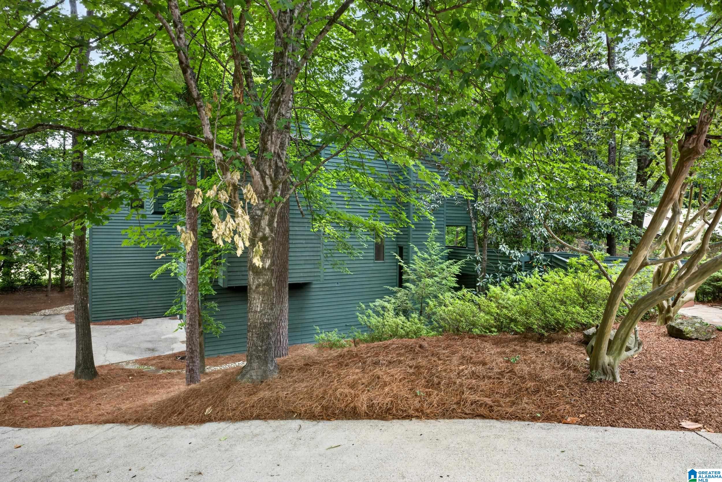 2905 KIRKCALDY LANE