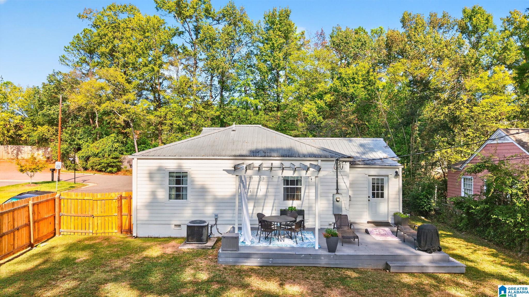 501 OXMOOR ROAD