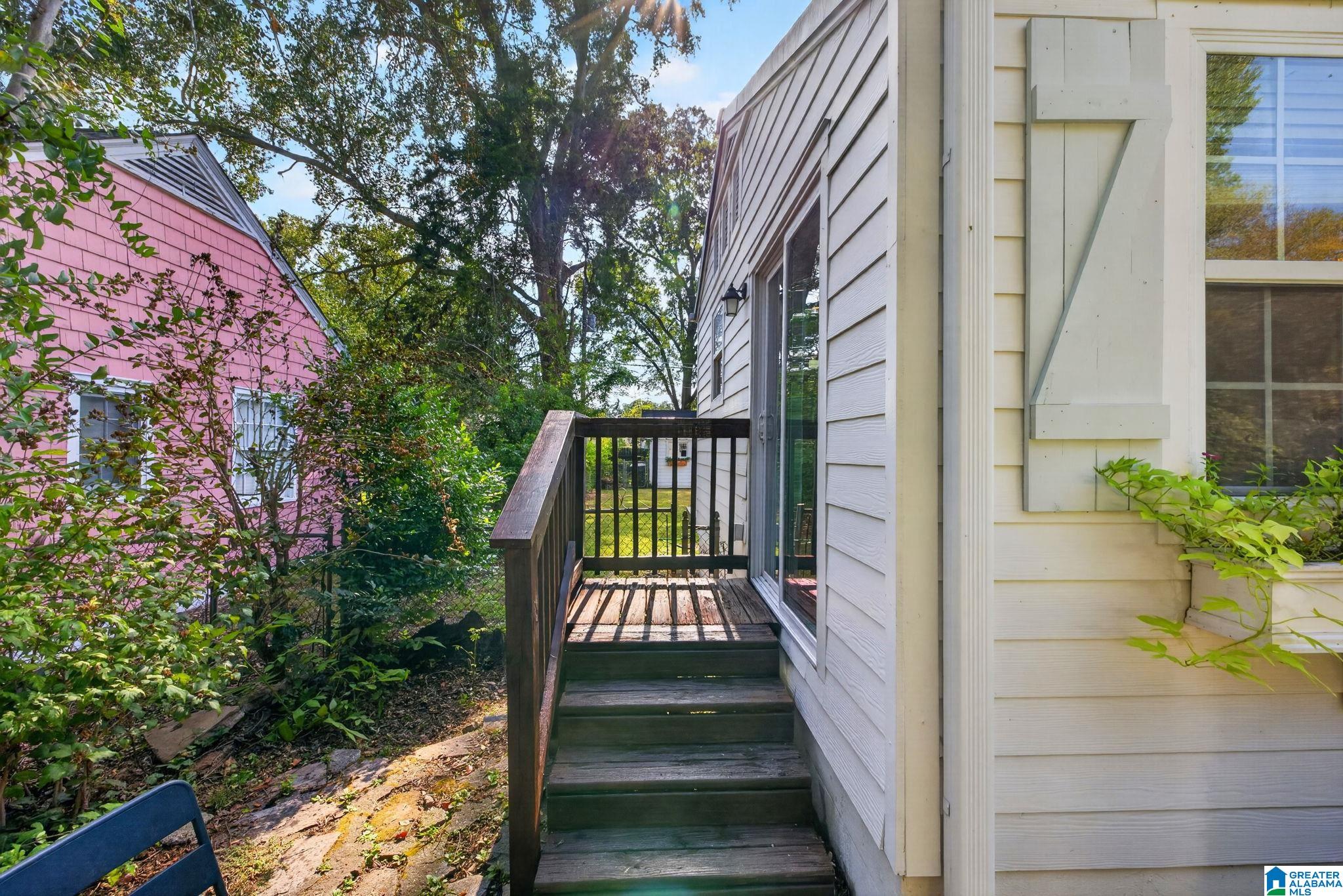 501 OXMOOR ROAD
