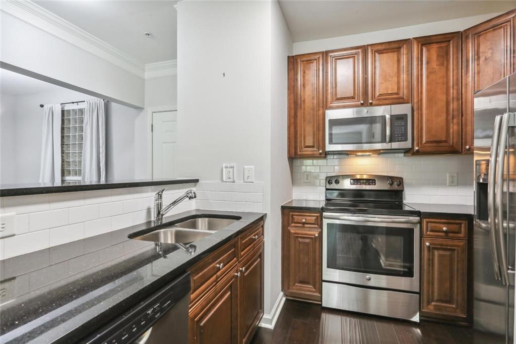 10 Perimeter Summit Boulevard NE Unit 4335