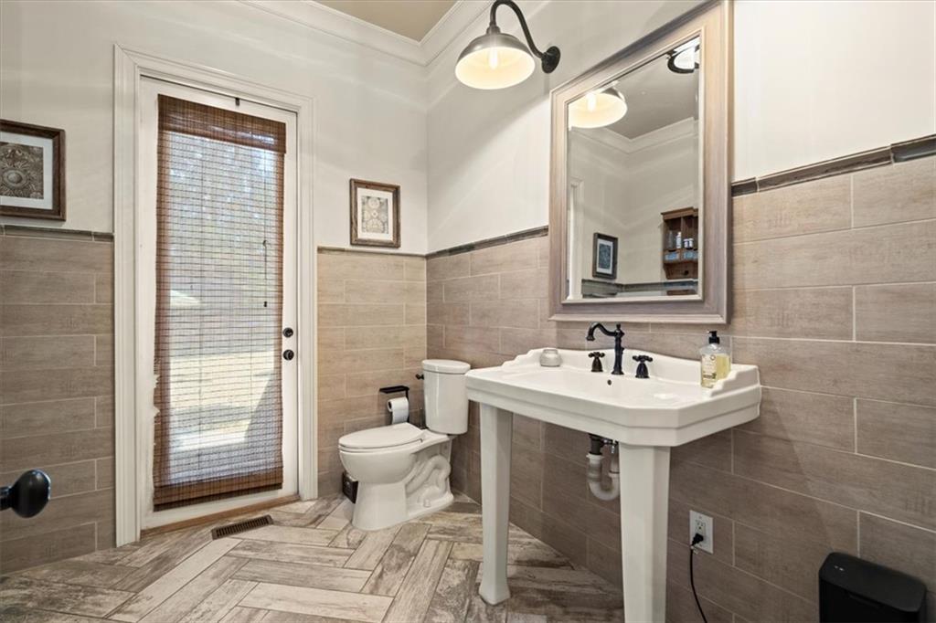 13902 Tree Loft Road