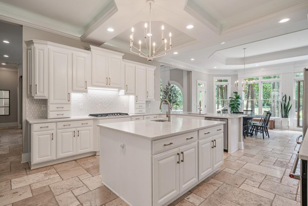 2680 Roxburgh Drive