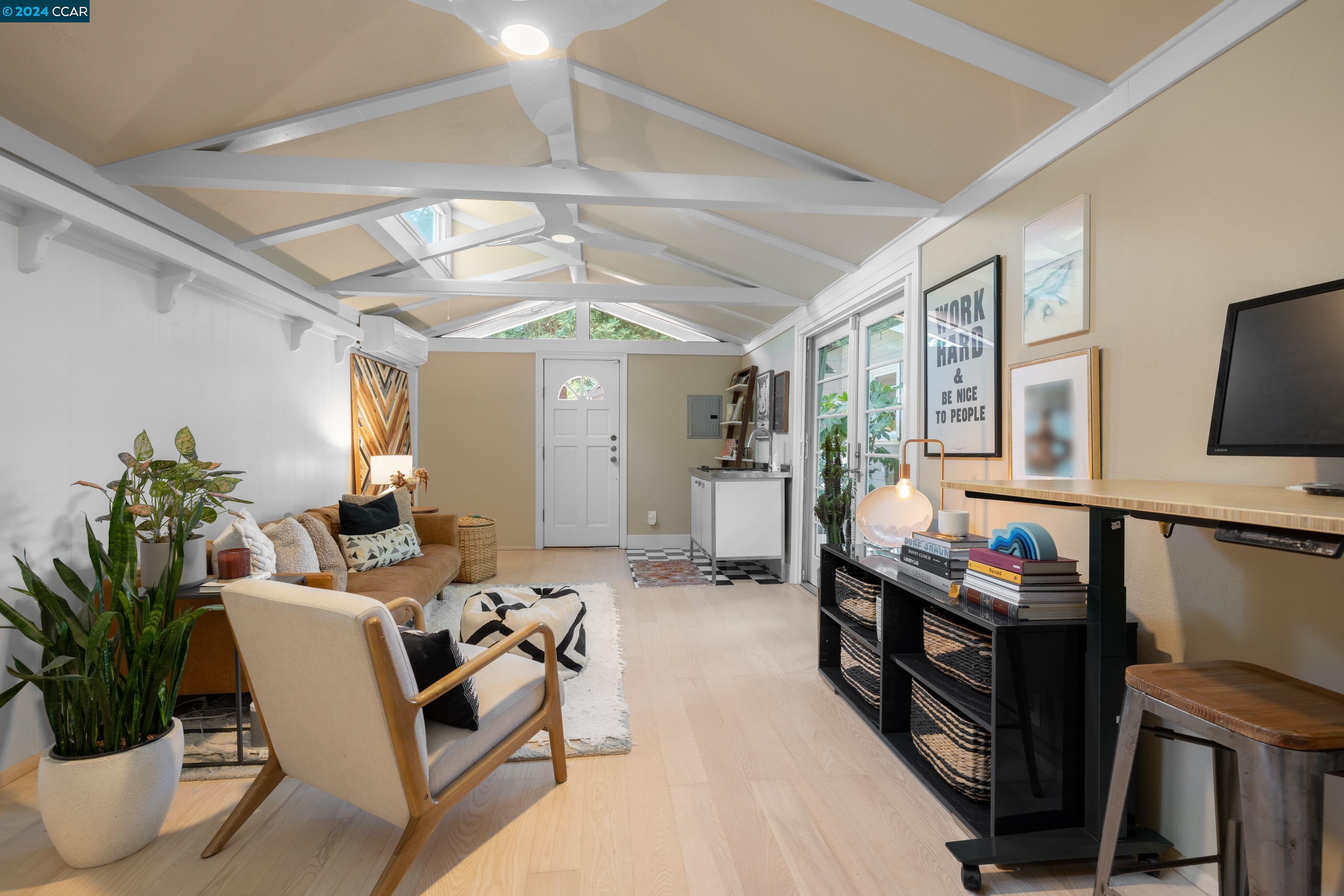 2601 Cherry Lane