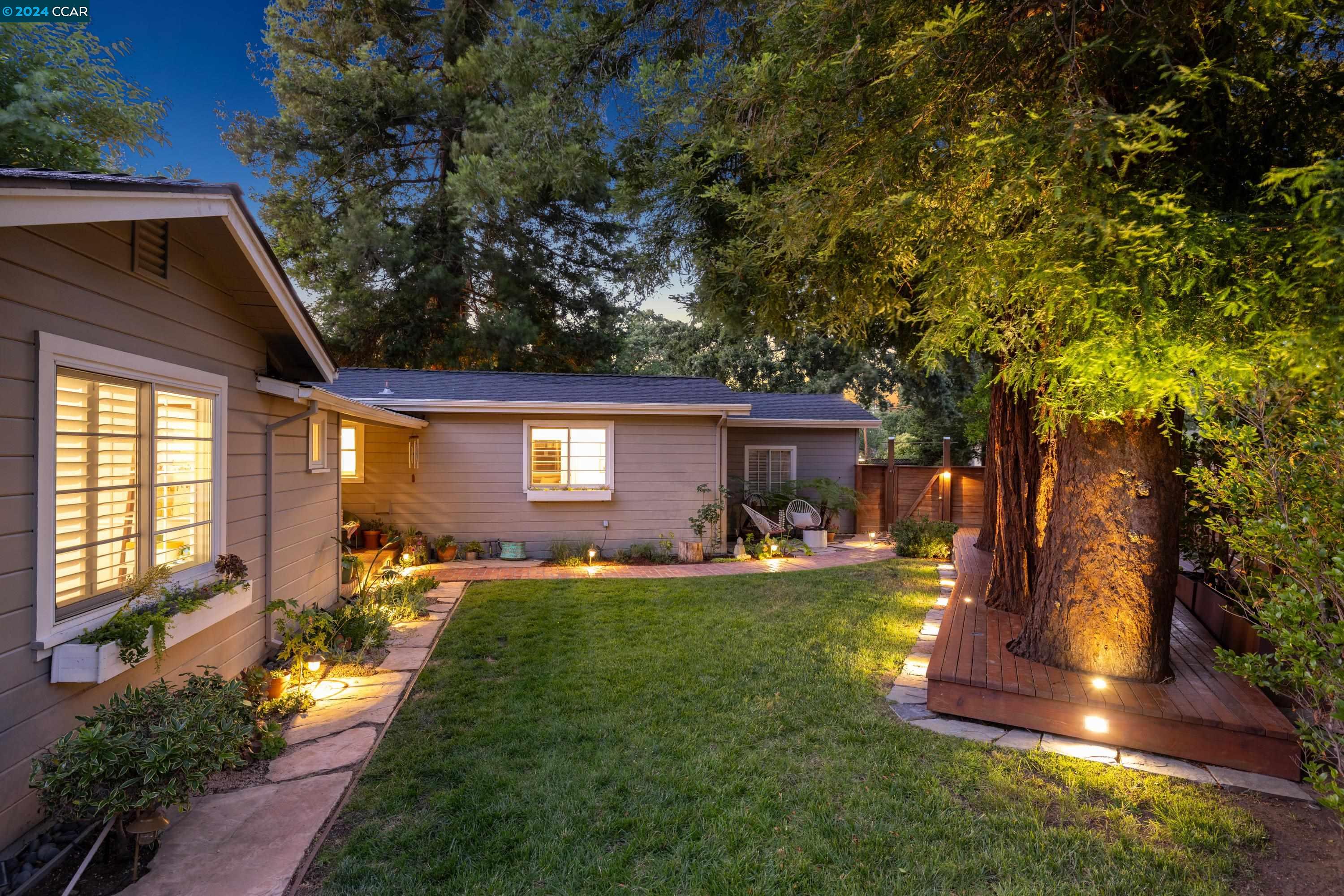 2601 Cherry Lane