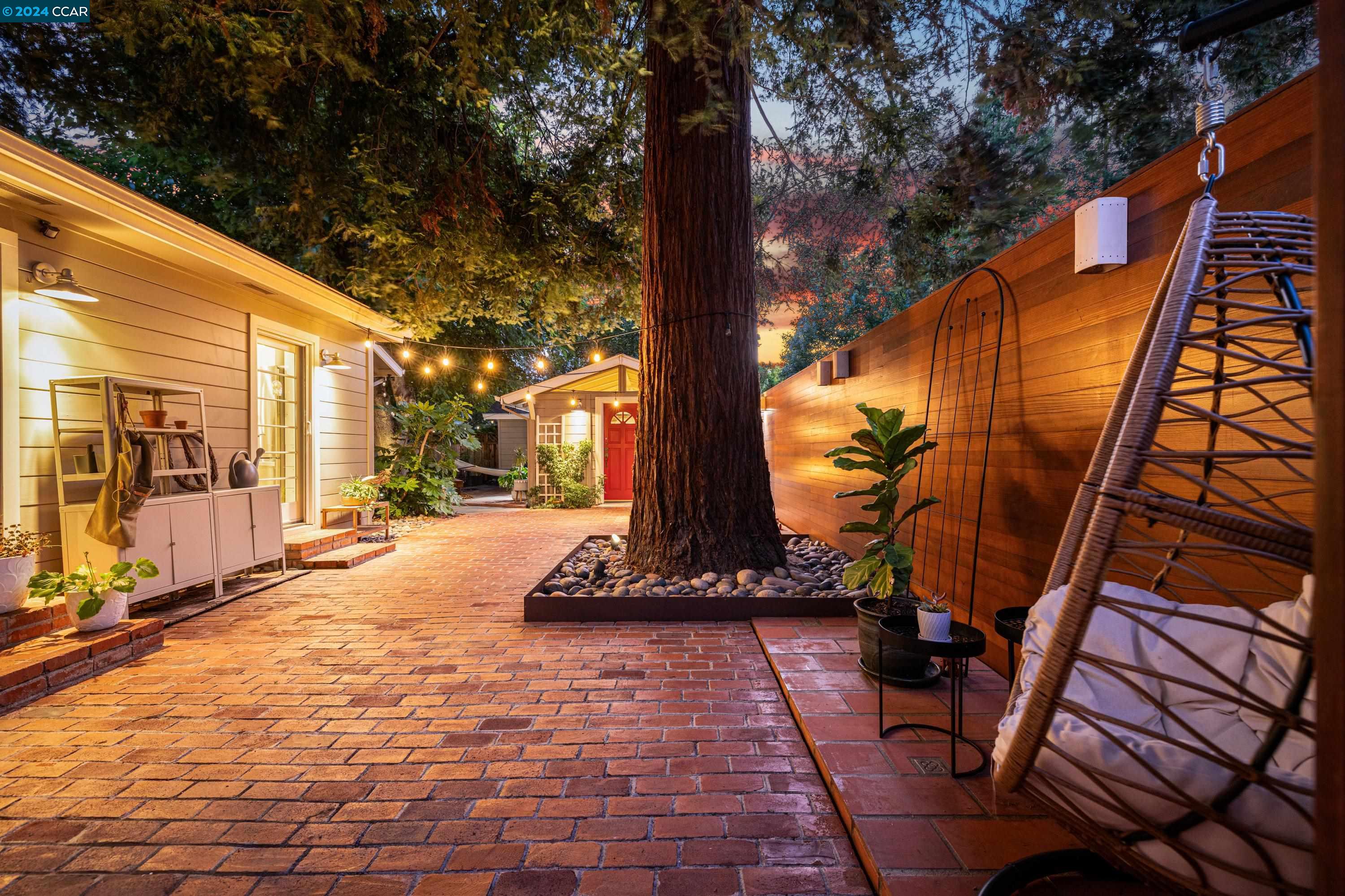2601 Cherry Lane