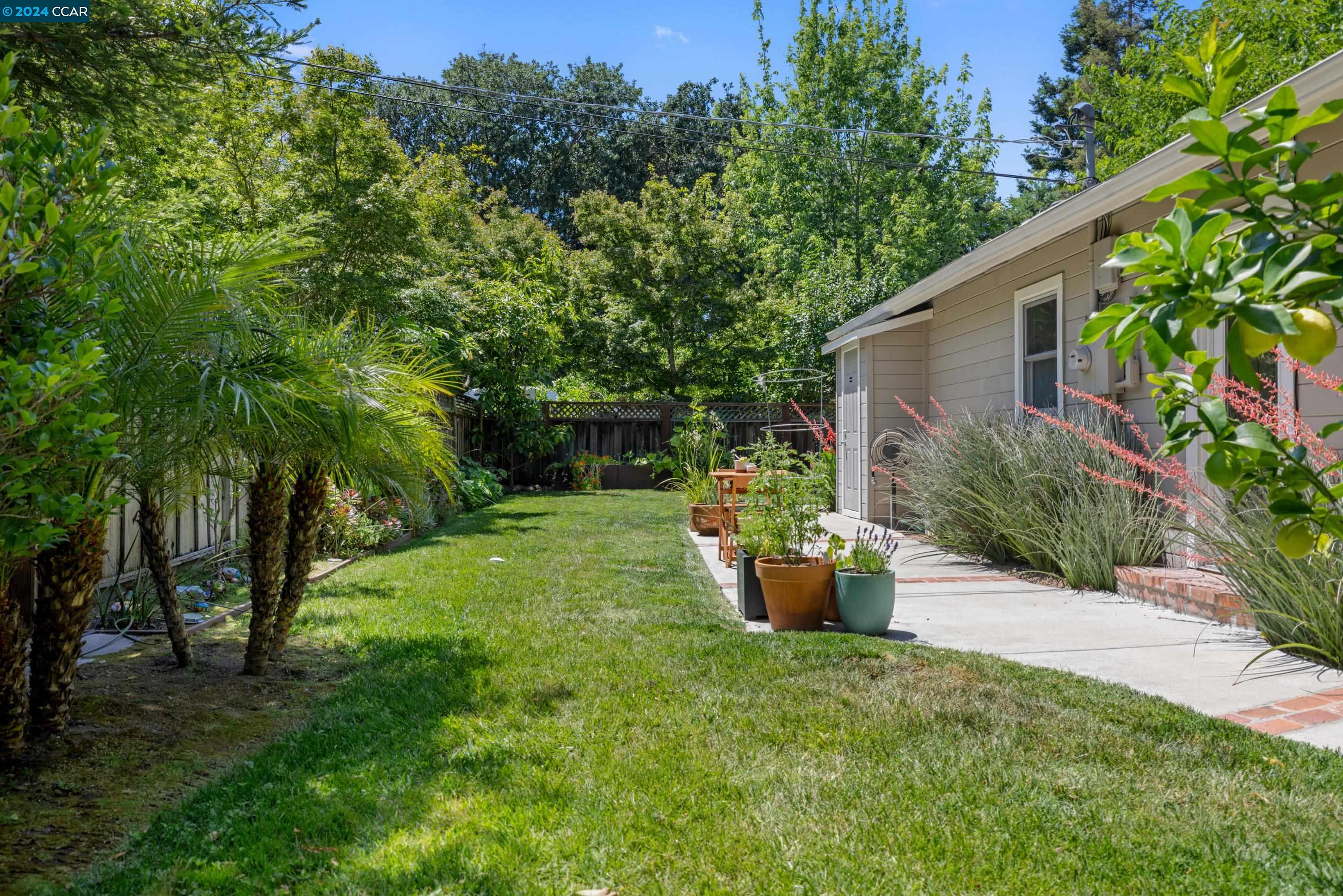 2601 Cherry Lane